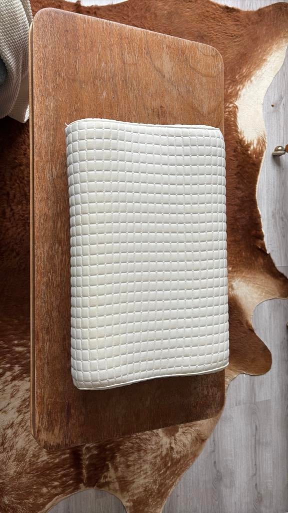 Hoofdkussen ikea Rosenskarm, Huis en Inrichting, Slaapkamer | Beddengoed, Ophalen, Eenpersoons, Wit, Zo goed als nieuw