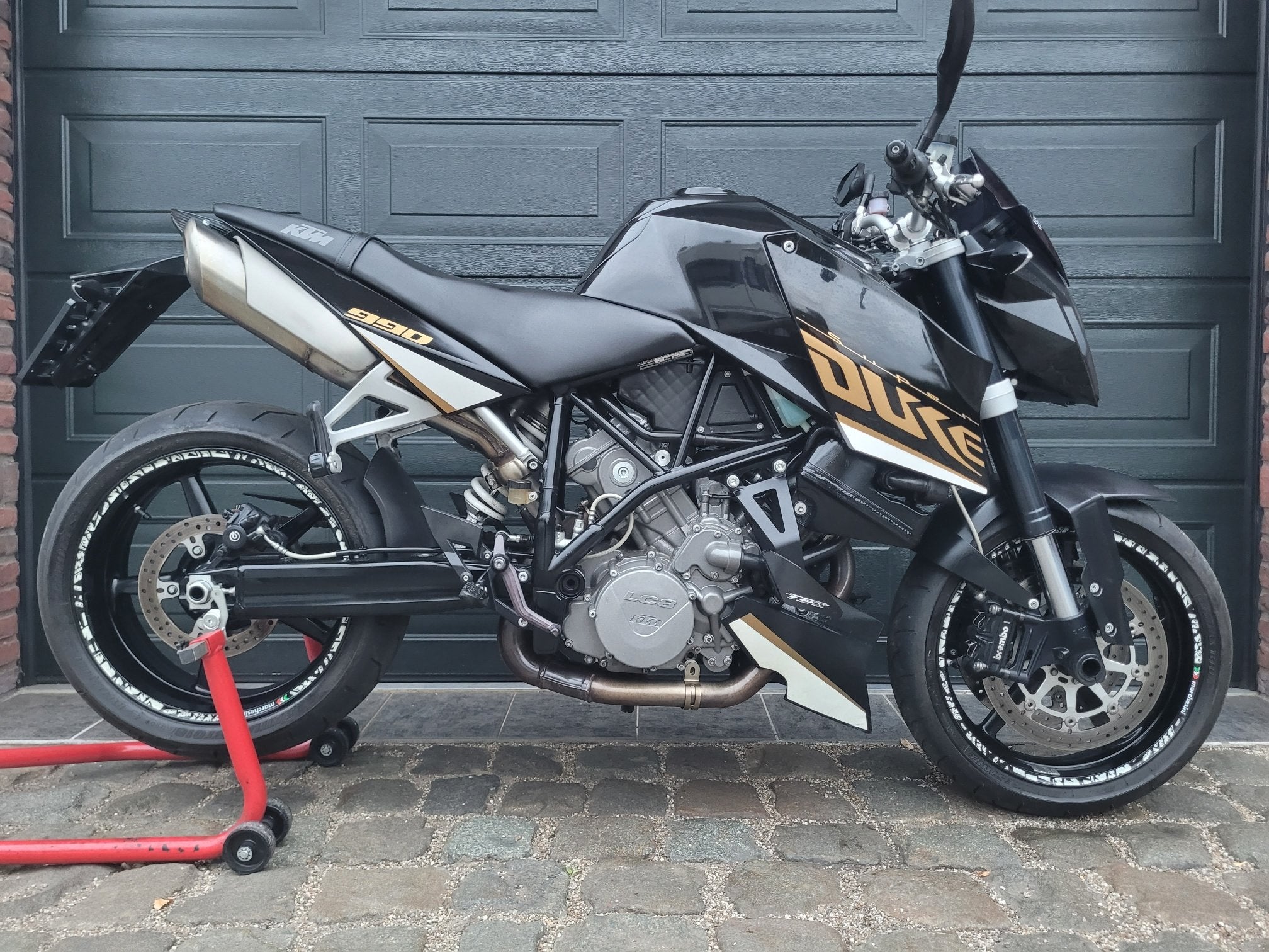 KTM 990 Superduke Heel Mooi (bj 2011), Handgeschakeld, Naked bike, Gebruikt, Bedrijf