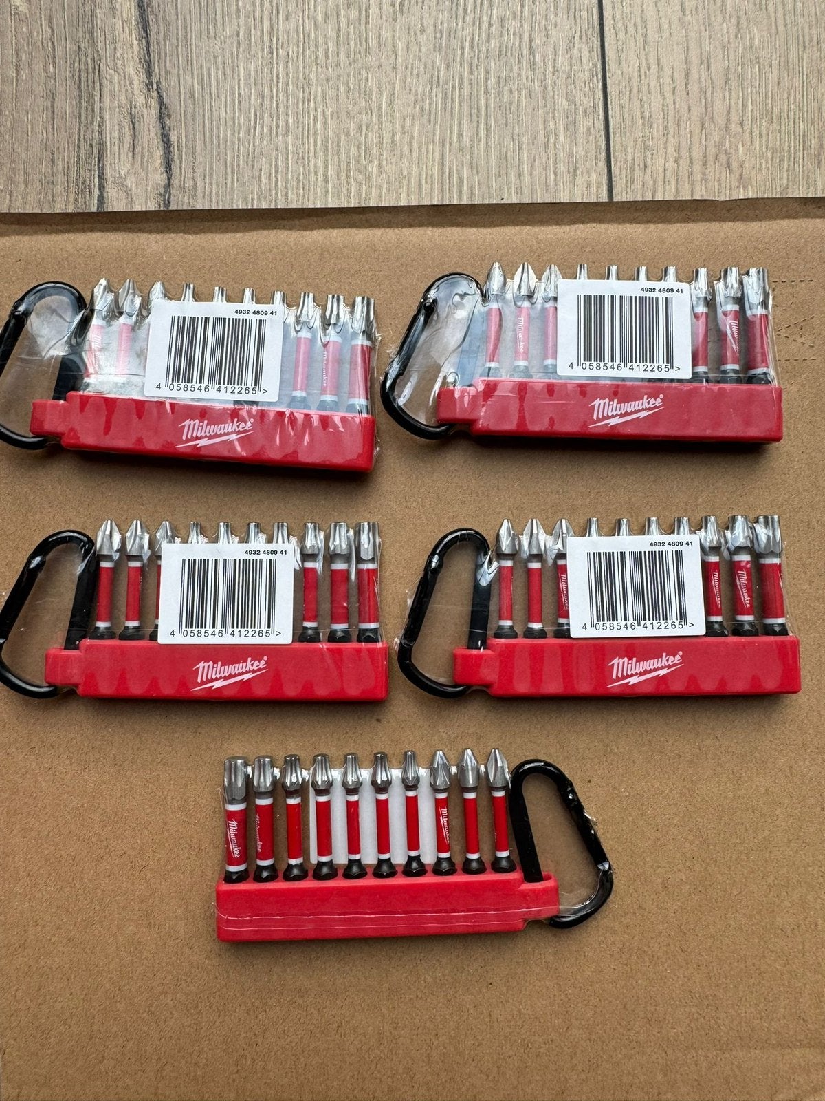Nieuw Milwaukee 5 bitjes met hanger 25 euro, Ophalen of Verzenden, Nieuw