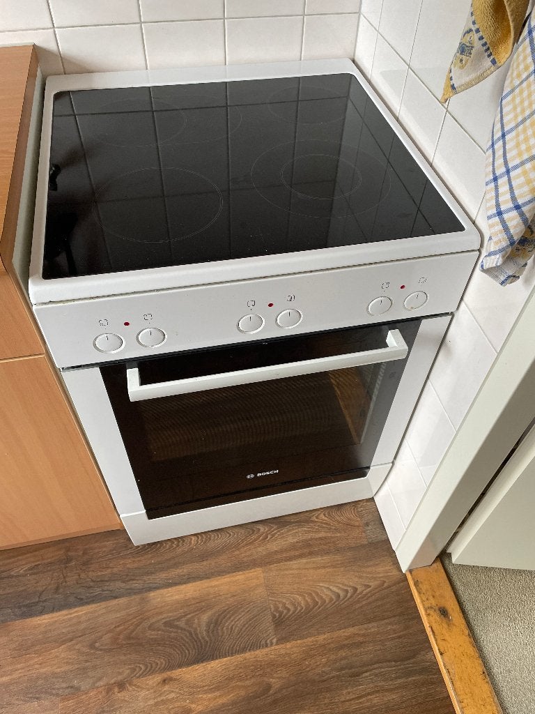 Fornuis met grill, 60x85 cm, incl. bakplaten en rooster, Witgoed en Apparatuur, Fornuizen, Ophalen, Gebruikt, Minder dan 85 cm