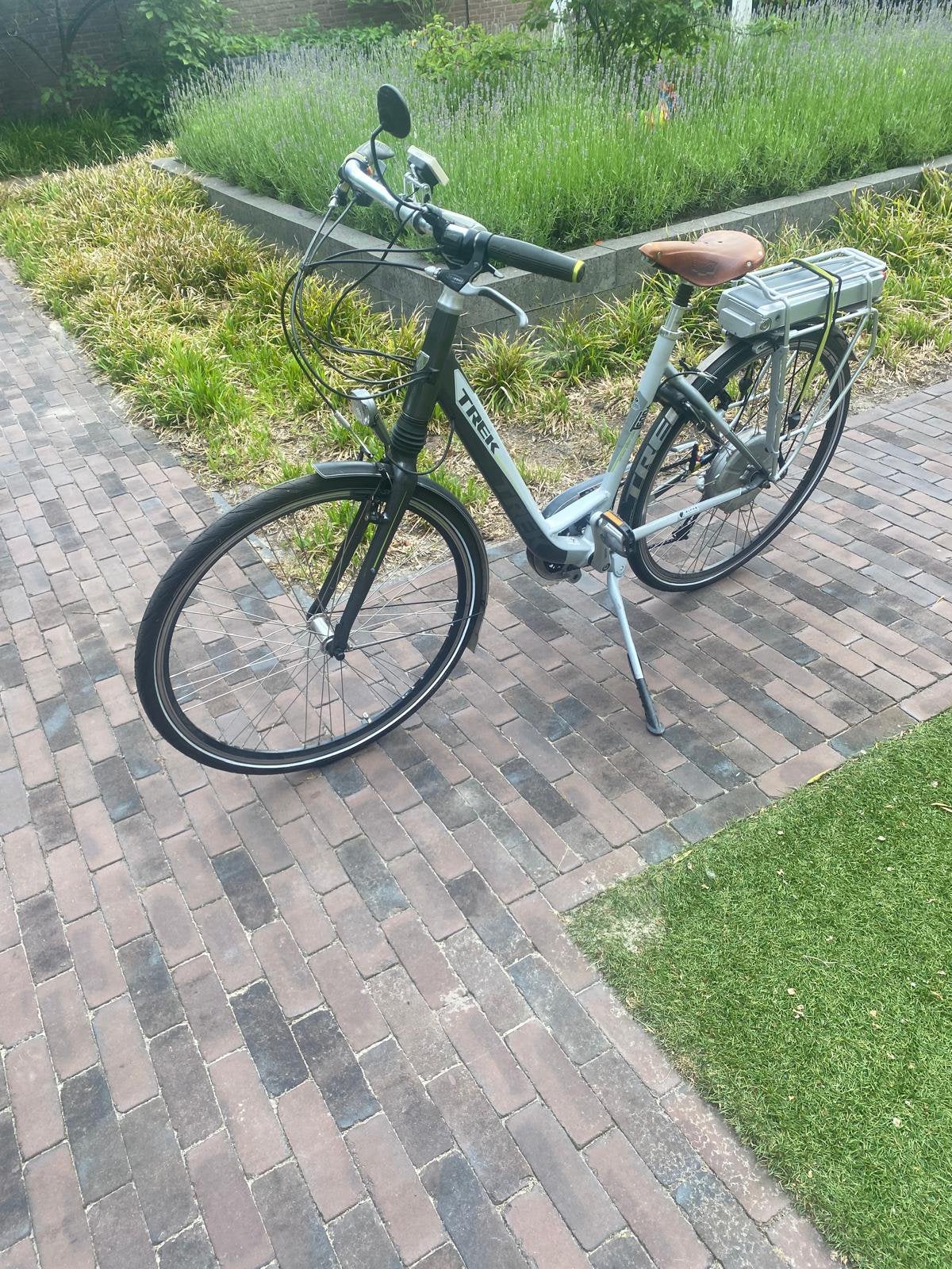 Trek fiets, Zo goed als nieuw, 51 tot 55 cm, 50 km per accu of meer, Ophalen
