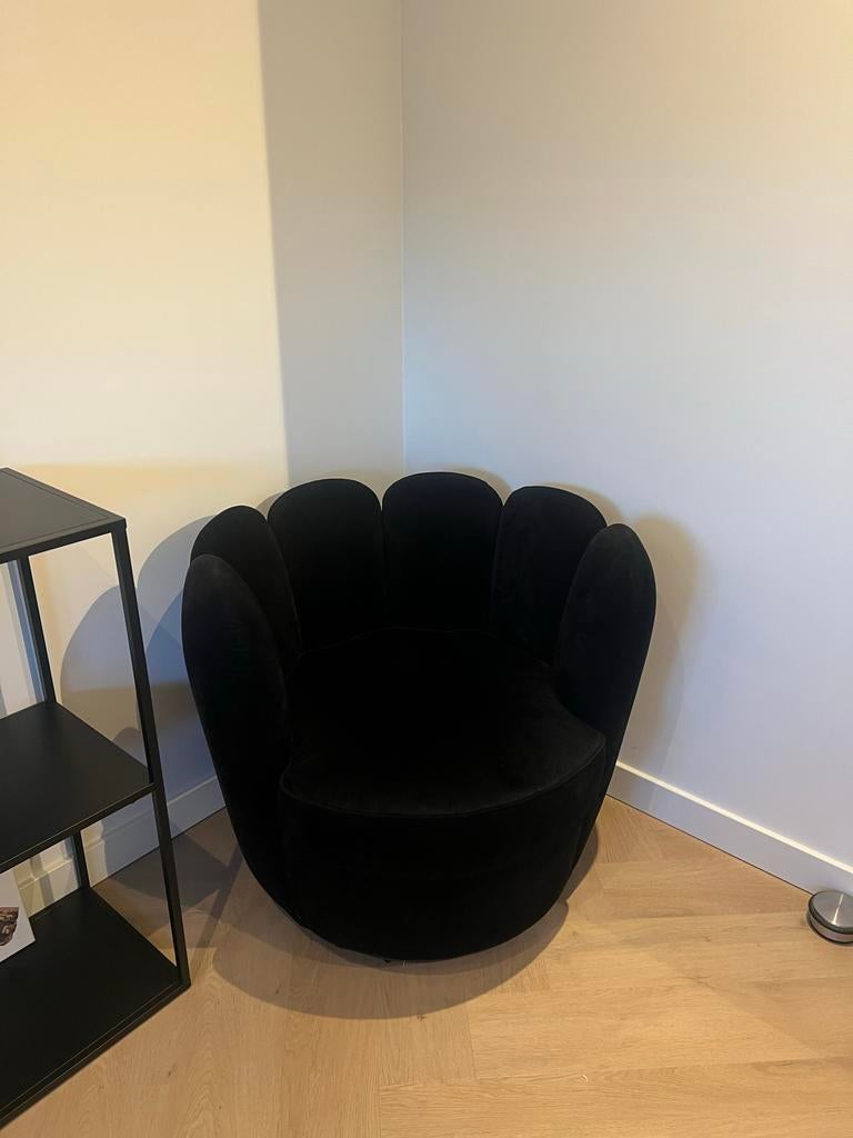 Luxe zwarte fauteuil in bloemvorm - NIEUW!, Ophalen of Verzenden, Zo goed als nieuw, 50 tot 75 cm