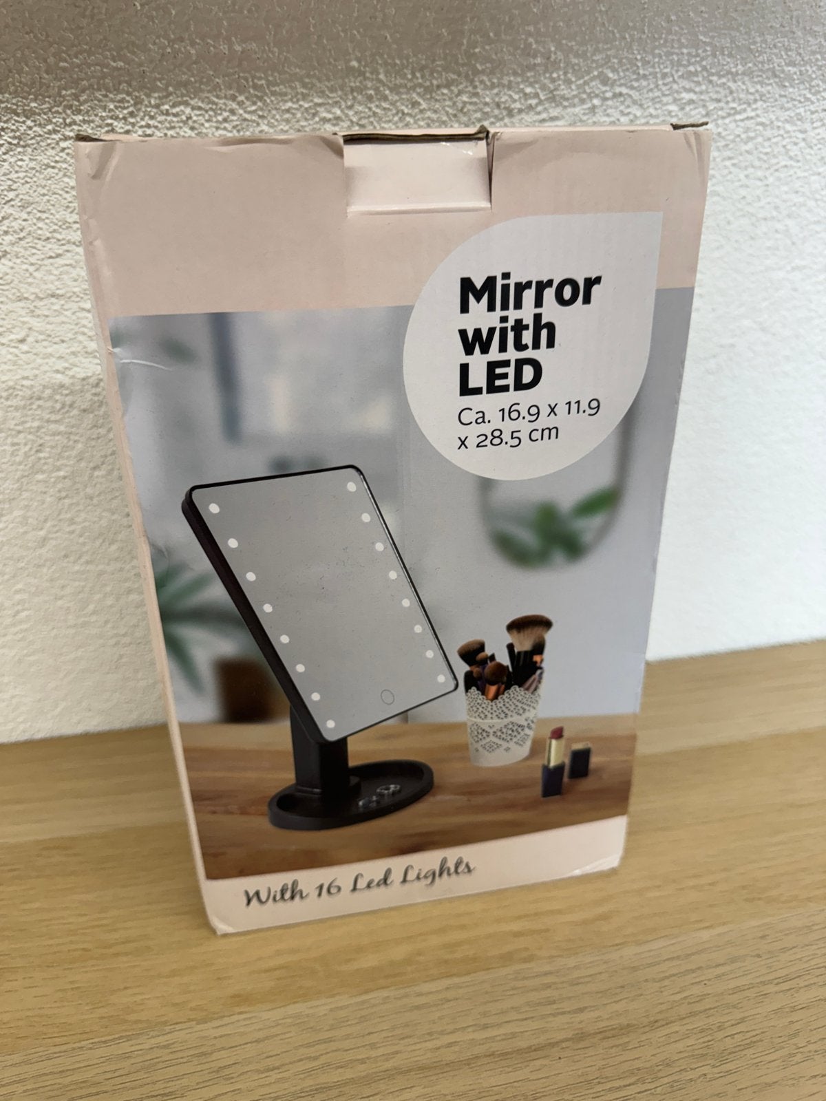 Tafelspiegel met LED-verlichting van Action (defect), Minder dan 50 cm, Nieuw, Ophalen of Verzenden, Minder dan 100 cm