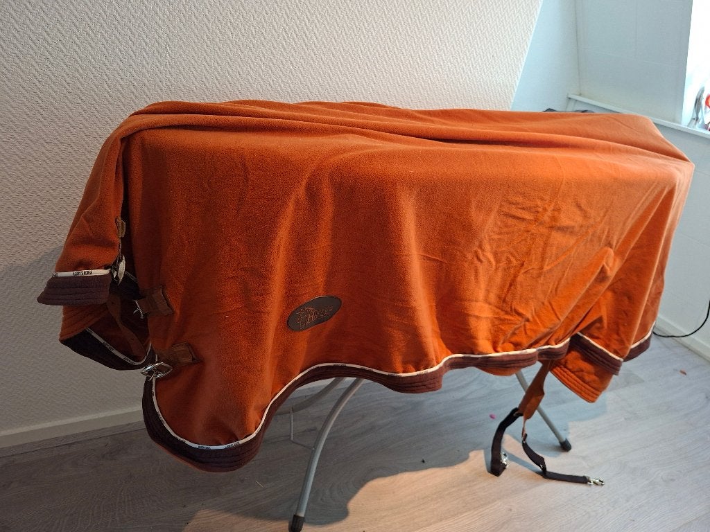 Fleecedeken met hals 195, Full (L), Zweetdeken, Ophalen of Verzenden, Zo goed als nieuw