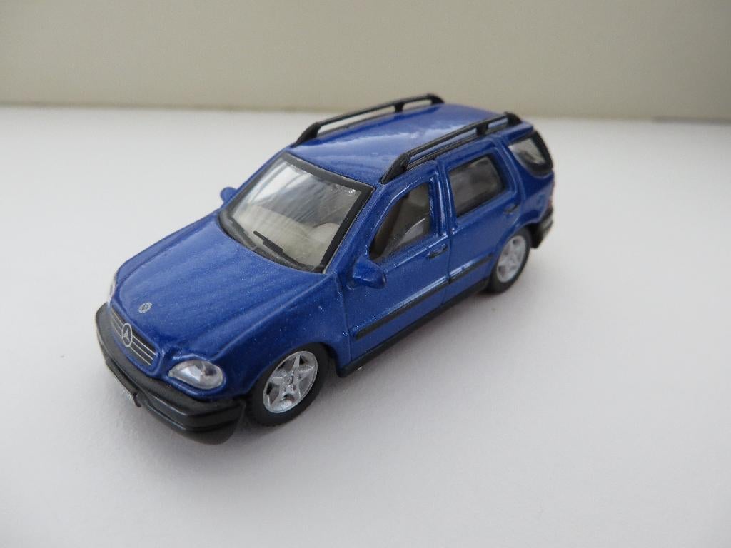 Schuco 1 op 72 Mercedes M class, Ophalen of Verzenden, Gebruikt, Auto