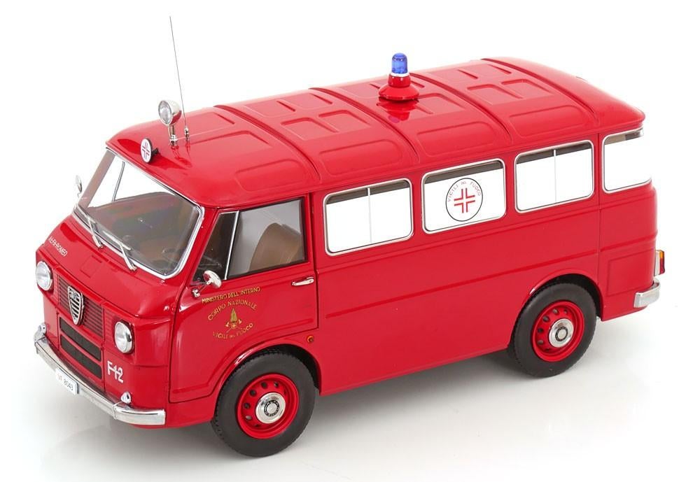Alfa Romoeo F12 “Fire Engine Ambulance” 1967 Rood 1-18 Mitic, Overige merken, Tschuiten@hotmail.com, Auto, Nieuw