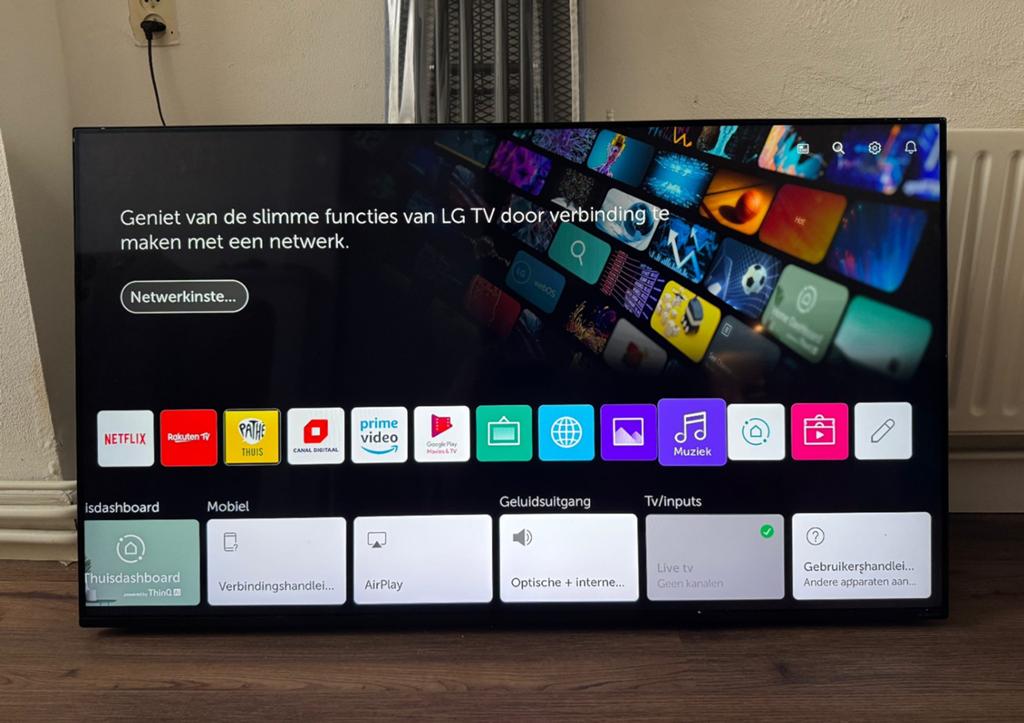 Lg 55 inch 4k smart tv, 50 Hz, Ophalen of Verzenden, Zo goed als nieuw, Samsung