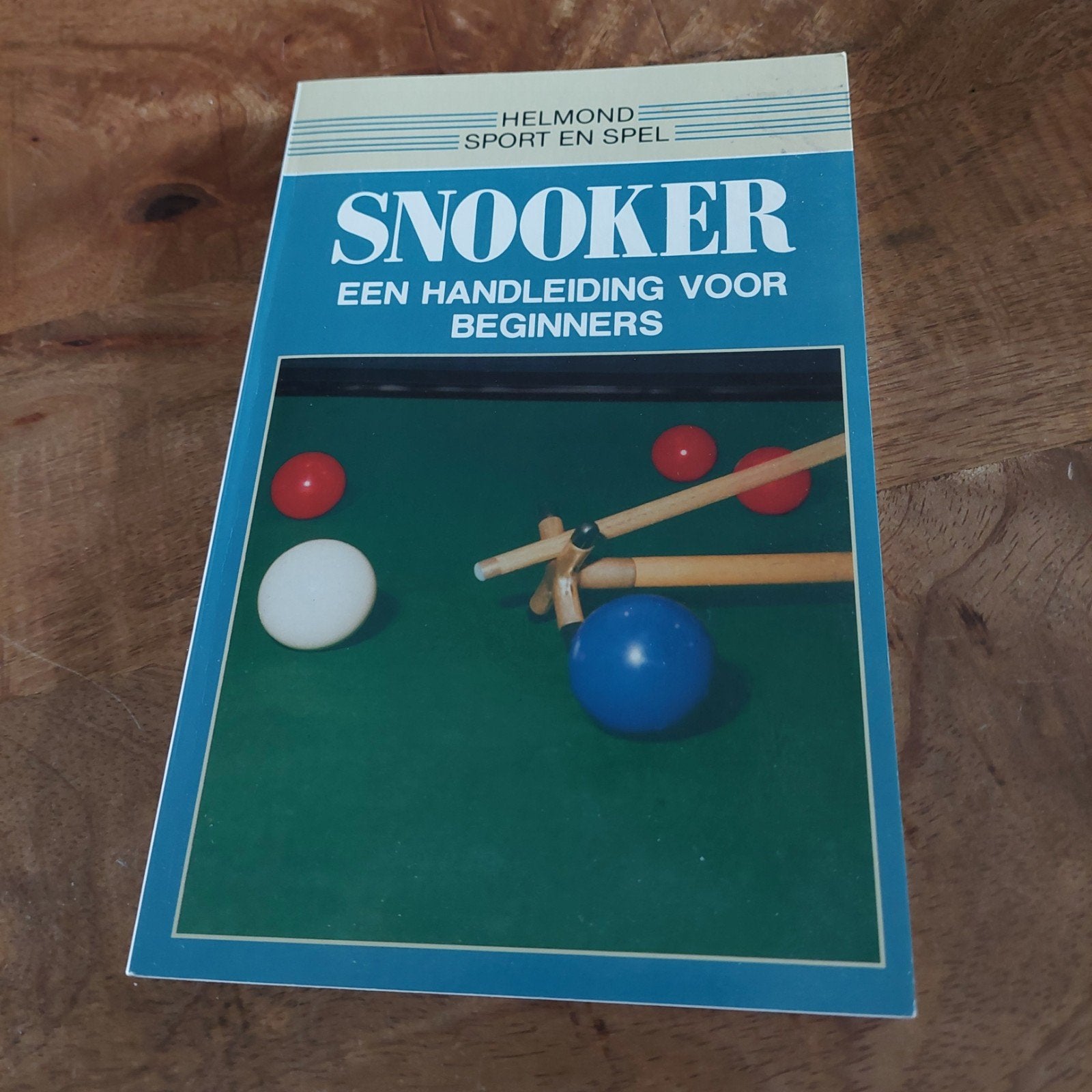 Snooker , een handleiding voor beginners, Ophalen of Verzenden, Keu of Ballen