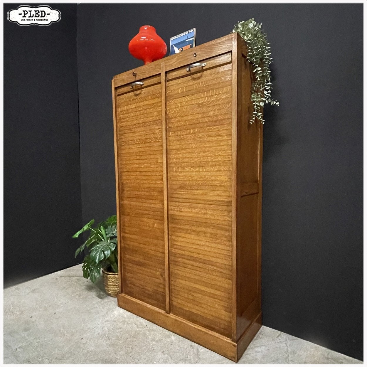 Tweedeurs roldeurkast Boekenkast Archiefkast, Huis en Inrichting, Kasten | Boekenkasten, Gebruikt, 50 tot 100 cm, 150 tot 200 cm