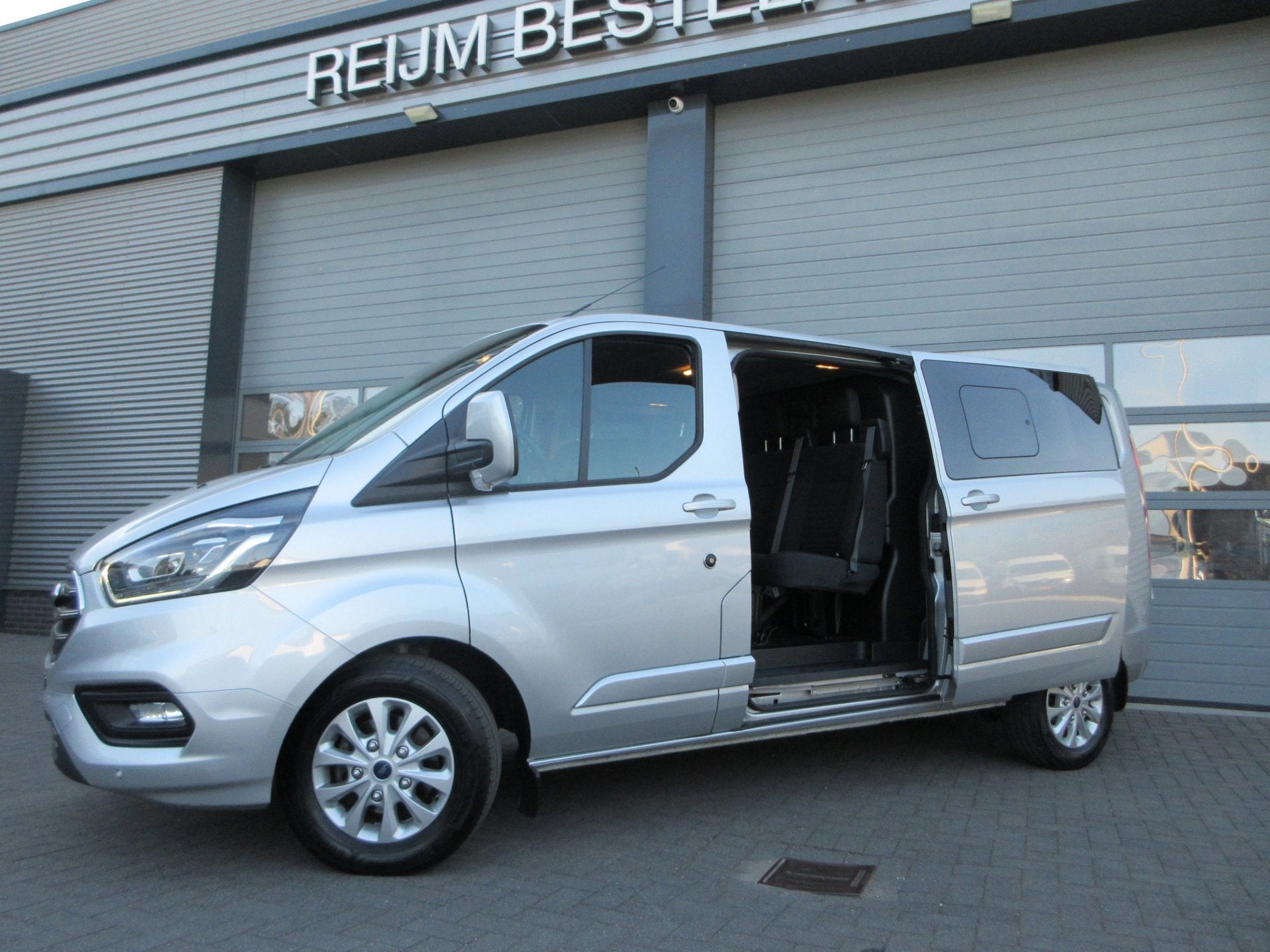 Ford Transit Custom 320 2.0 TDCI L2, Limited, DC, Dubbel Cab, Auto's, Bestelauto's, 4 cilinders, Bedrijf, 170 pk, Ford