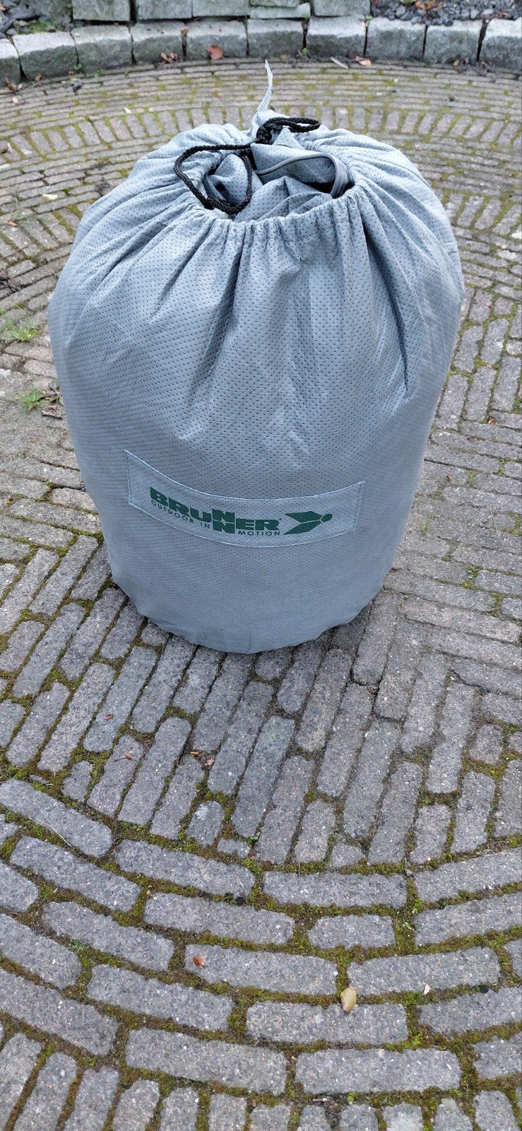 Brunner Camperhoes 650-700cm - Nieuwstaat, Ophalen