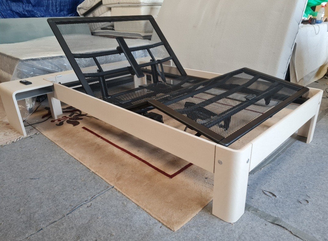 VOL ELEKTRISCHE AUPING AURONDE 100-210 /41,5  + MATRAS, Huis en Inrichting, Slaapkamer | Bedden, Gebruikt, Eenpersoons, ., 210 cm