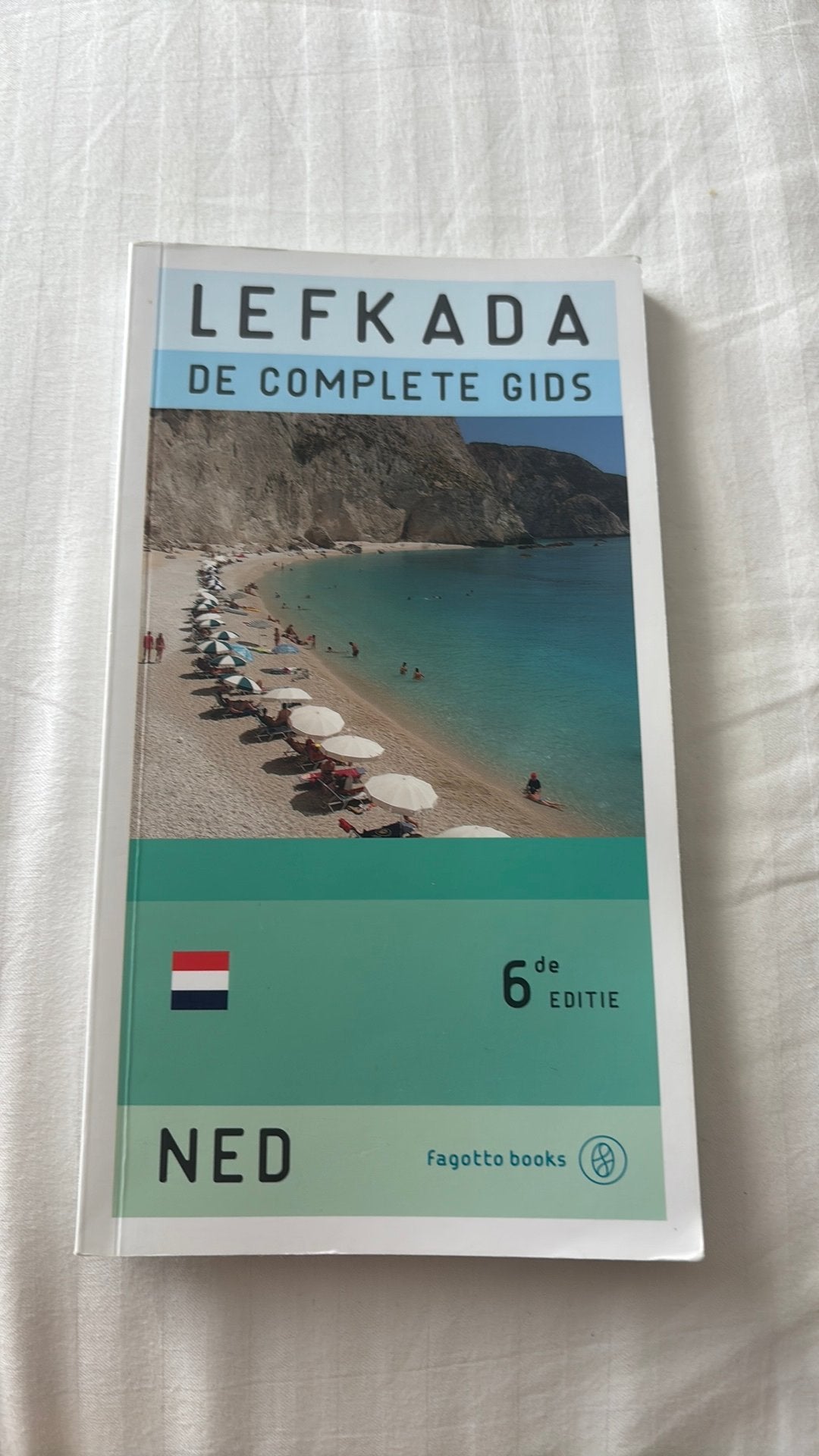 Lefkas:De Complete Gids - 6e Editie (Fagotto Books), Boeken, Reisgidsen, Overige merken, Europa, Ophalen of Verzenden, Zo goed als nieuw