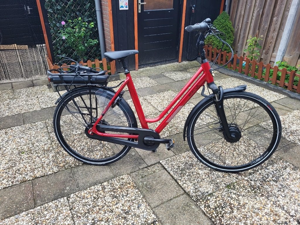 Stella fiets, Fietsen en Brommers, Zo goed als nieuw, 51 tot 55 cm, 50 km per accu of meer, Ophalen
