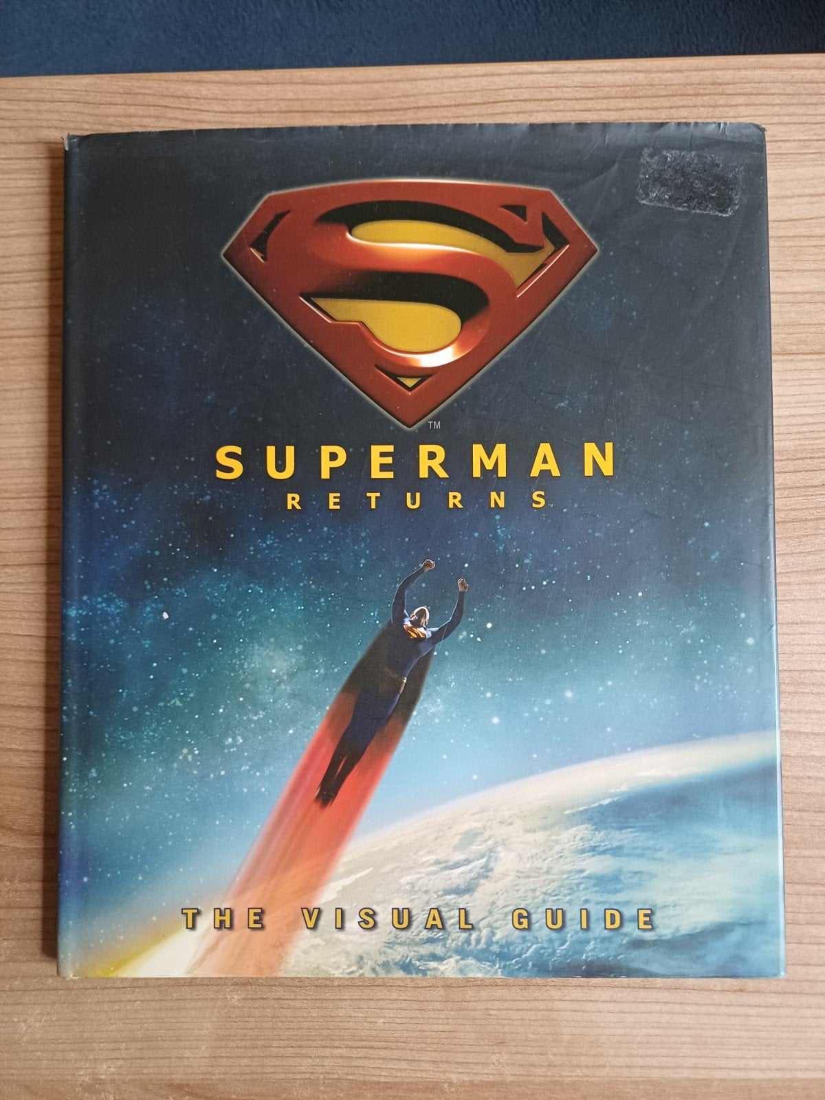 dc comics superman returns the visual guide hardcover, Ophalen of Verzenden, Zo goed als nieuw