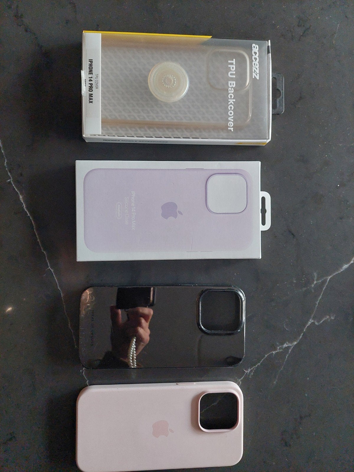 iPhone 14 Pro Max hoesjes - 4 stuks (nieuw en gebruikt), Ophalen