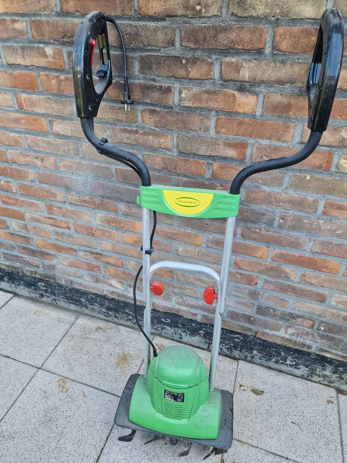 Flora Best elektrische tuinfrees, Ophalen of Verzenden, Gebruikt