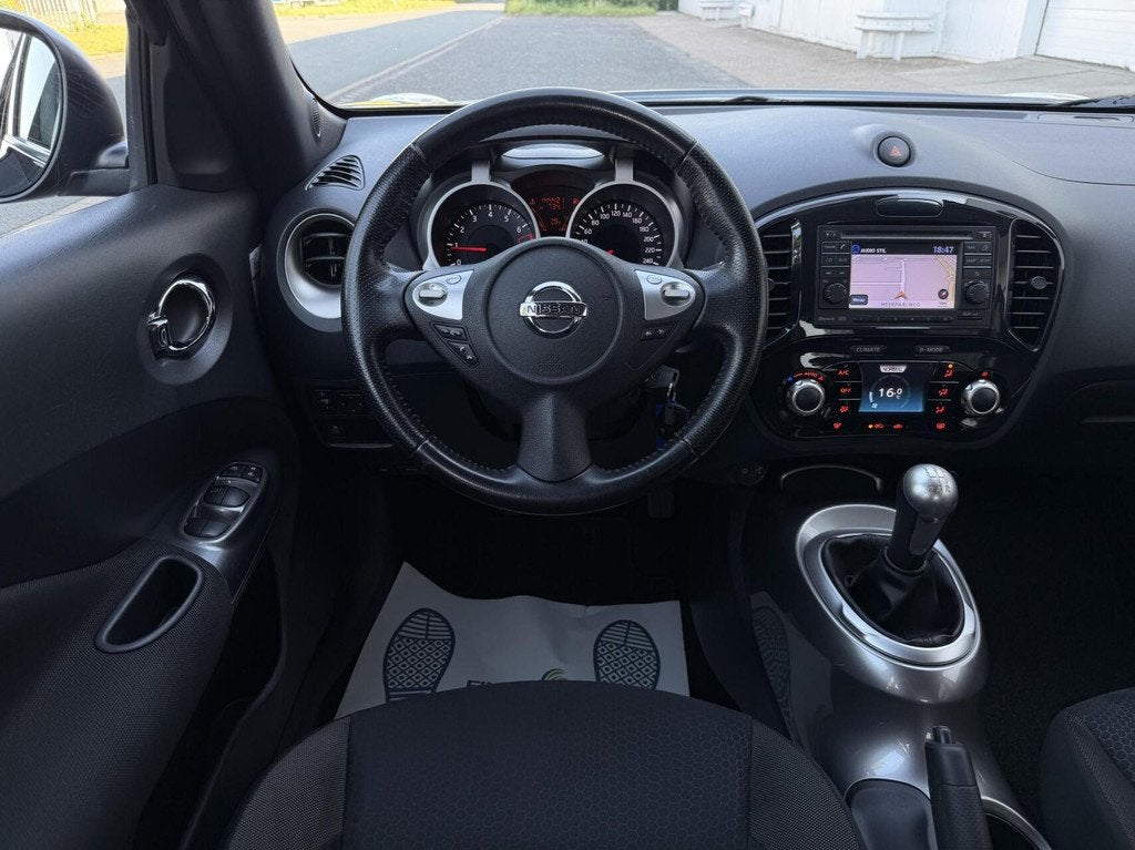 Nissan Juke 1.6 Acenta - NAVI/CAMERA/CLIMA/TREKHAAK/NAP, Auto's, Nissan, Euro 5, 4 cilinders, Bruin, Bedrijf