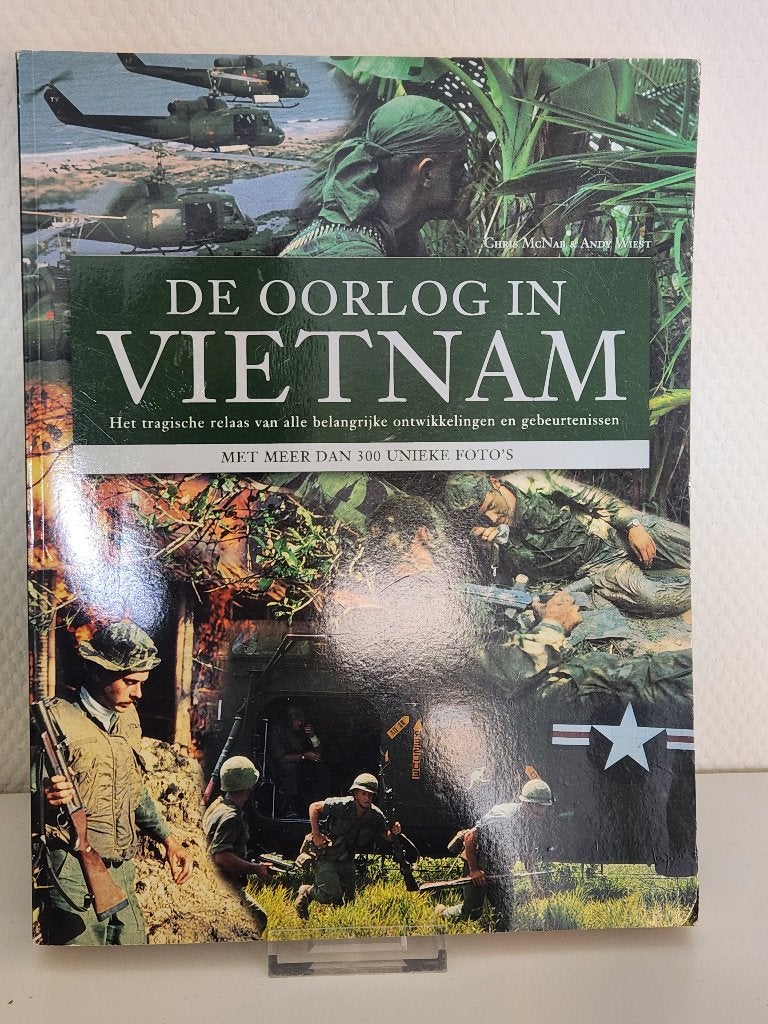De oorlog in Vietnam, Ophalen of Verzenden, 1945 tot heden, Gelezen, Chris Macnab