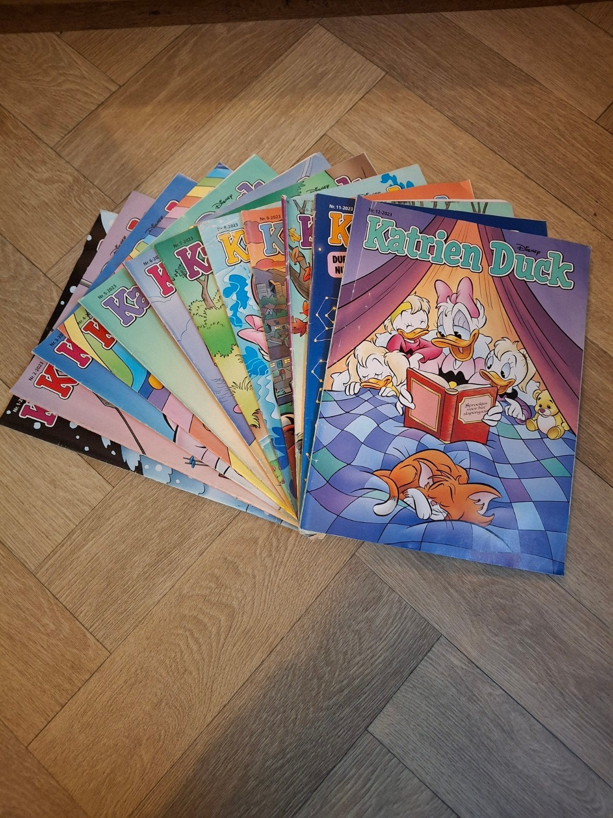 12x Katrien Duck grote favoriet bij kids meer ducks te koop!, Gelezen, Complete serie of reeks, Ophalen of Verzenden, Donald Duck