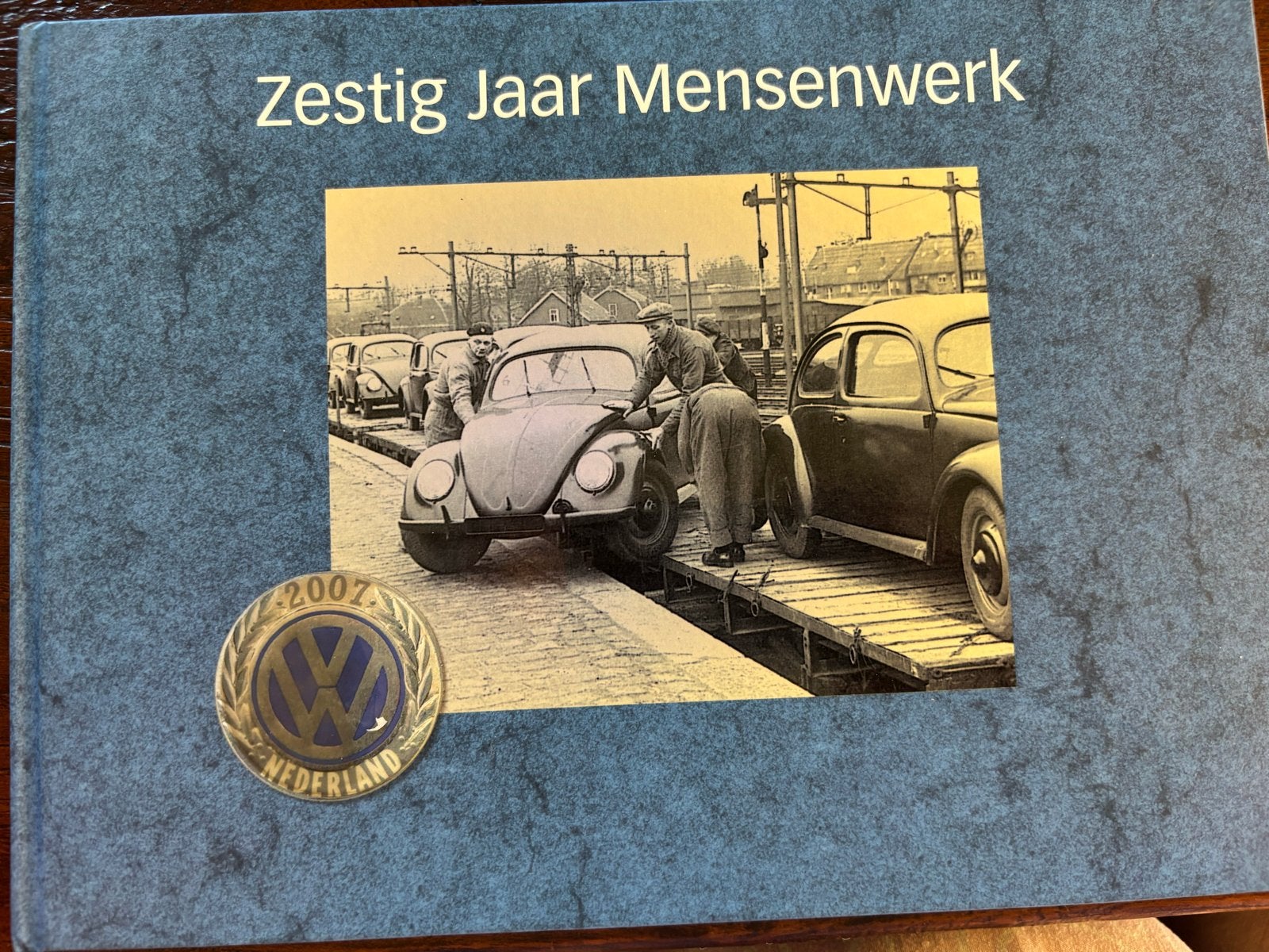 Zestig Jaar Mensenwerk - Jubileumuitgave Pon's Automobielhan, Ophalen of Verzenden, Zo goed als nieuw, Volkswagen