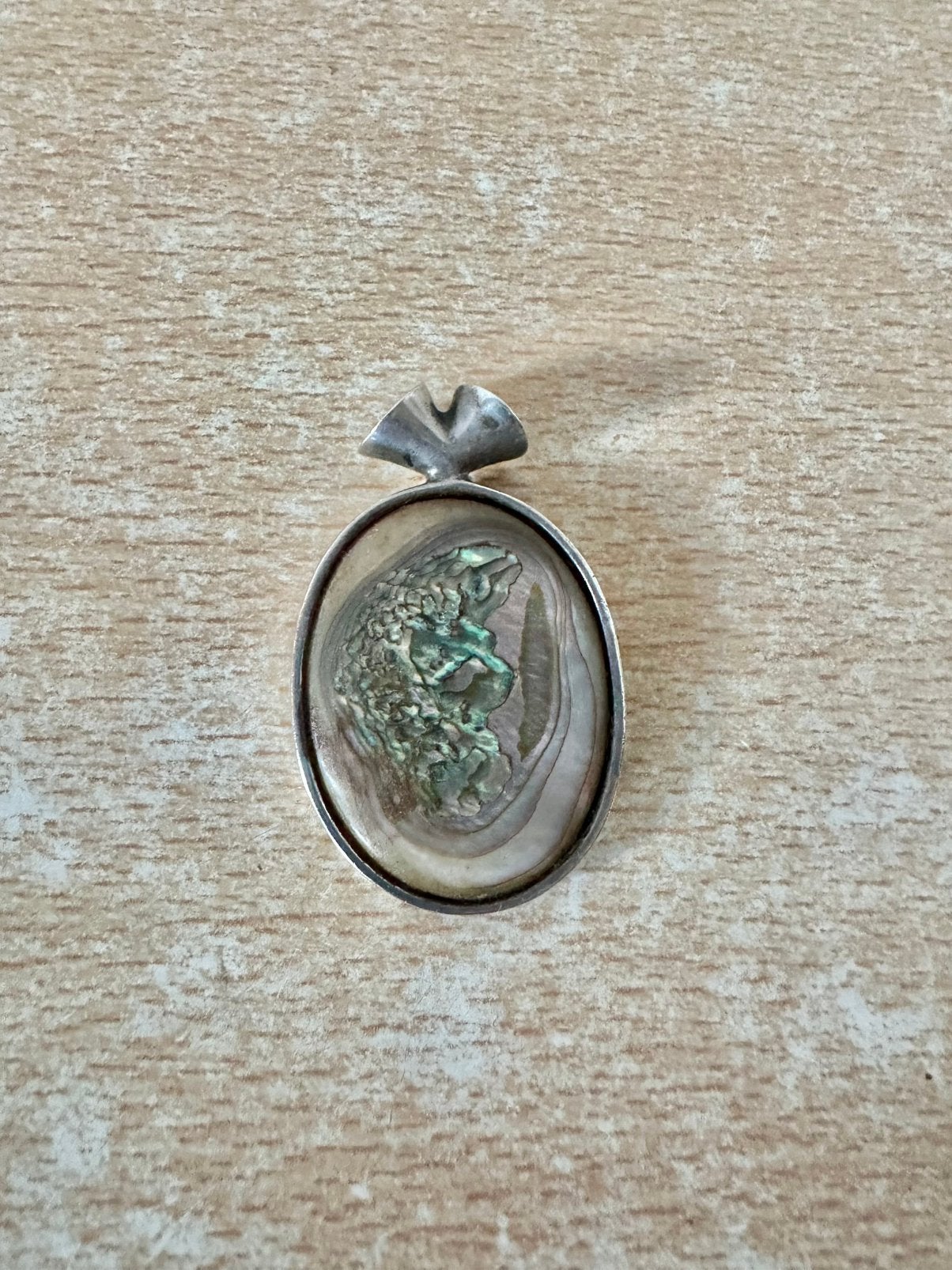 Zilveren hanger met abalone, Ophalen of Verzenden, Gebruikt, Zilver