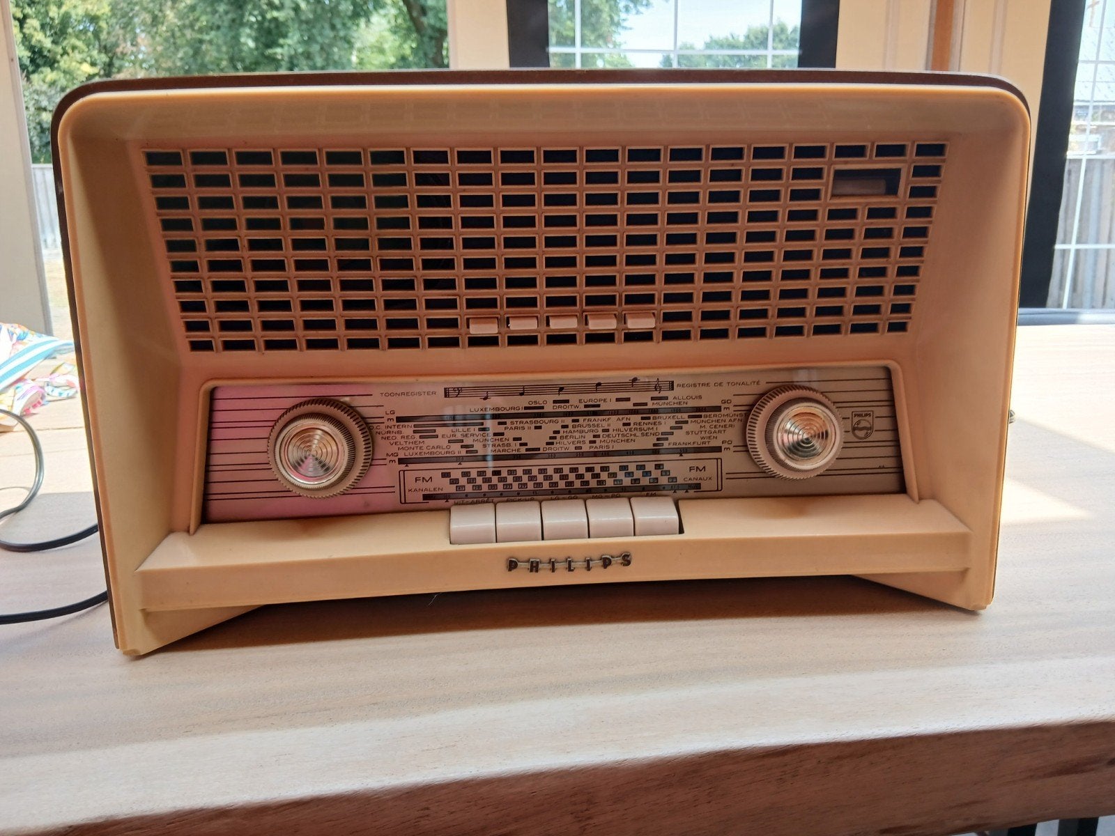 Vintage Philips buizenradio - werkt maar kan beter, Ophalen, Gebruikt, Radio