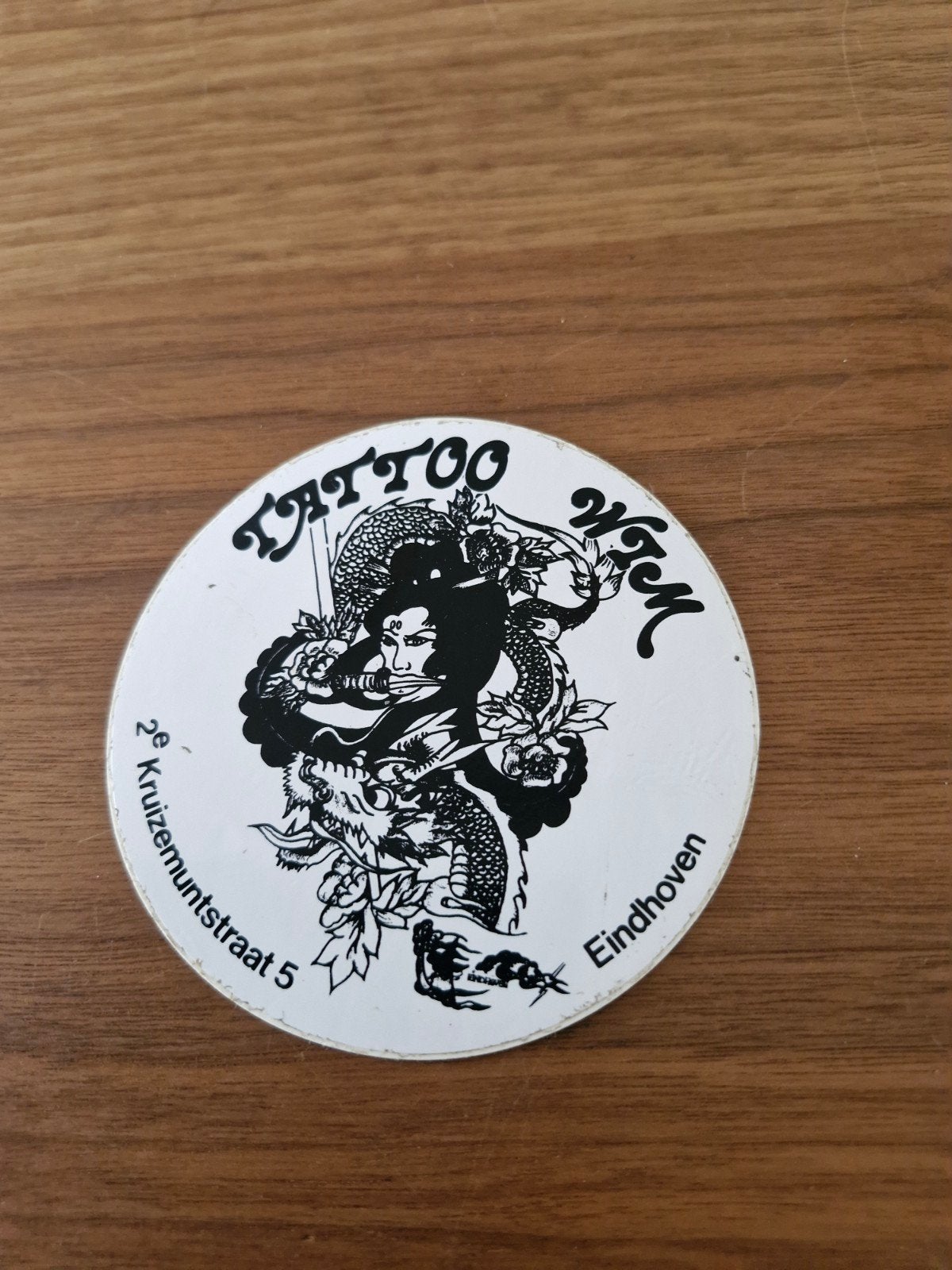 11193 Tattoo Henk Sticker - Vintage Design uit Eindhoven, Ophalen of Verzenden, Gebruikt, Overige typen