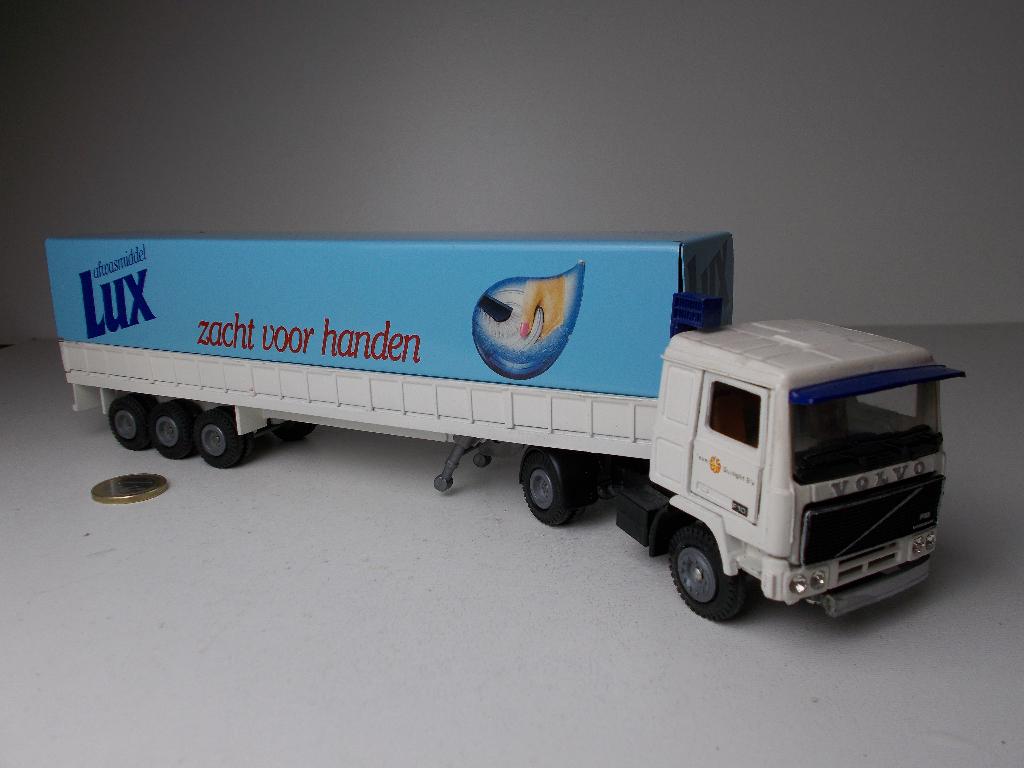 Vintage TEKNO VOLVO LONG TRAILER "LUX AFWASMIDDEL" Igst. (E), Ophalen of Verzenden, Zo goed als nieuw, Bus of Vrachtwagen, Tekno