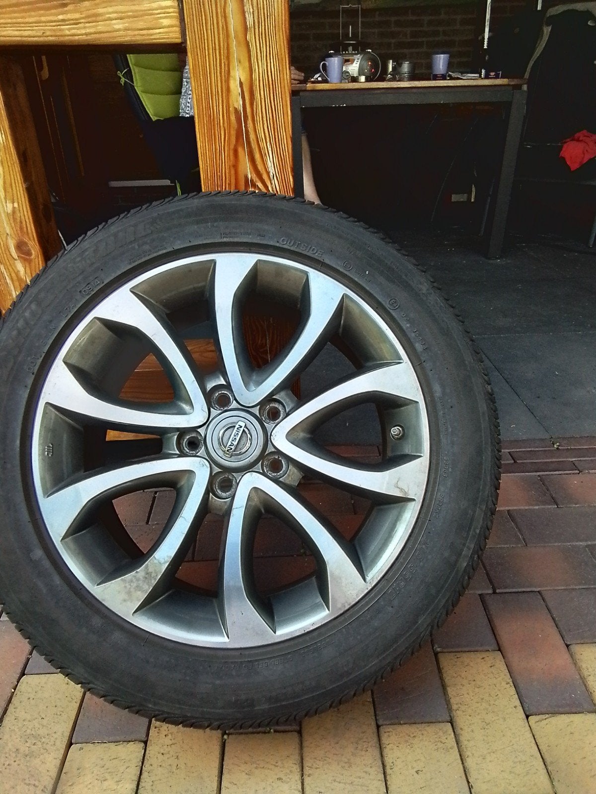 banden plus velgen nissan, Ophalen, 215 mm, 17 inch, Zomerbanden