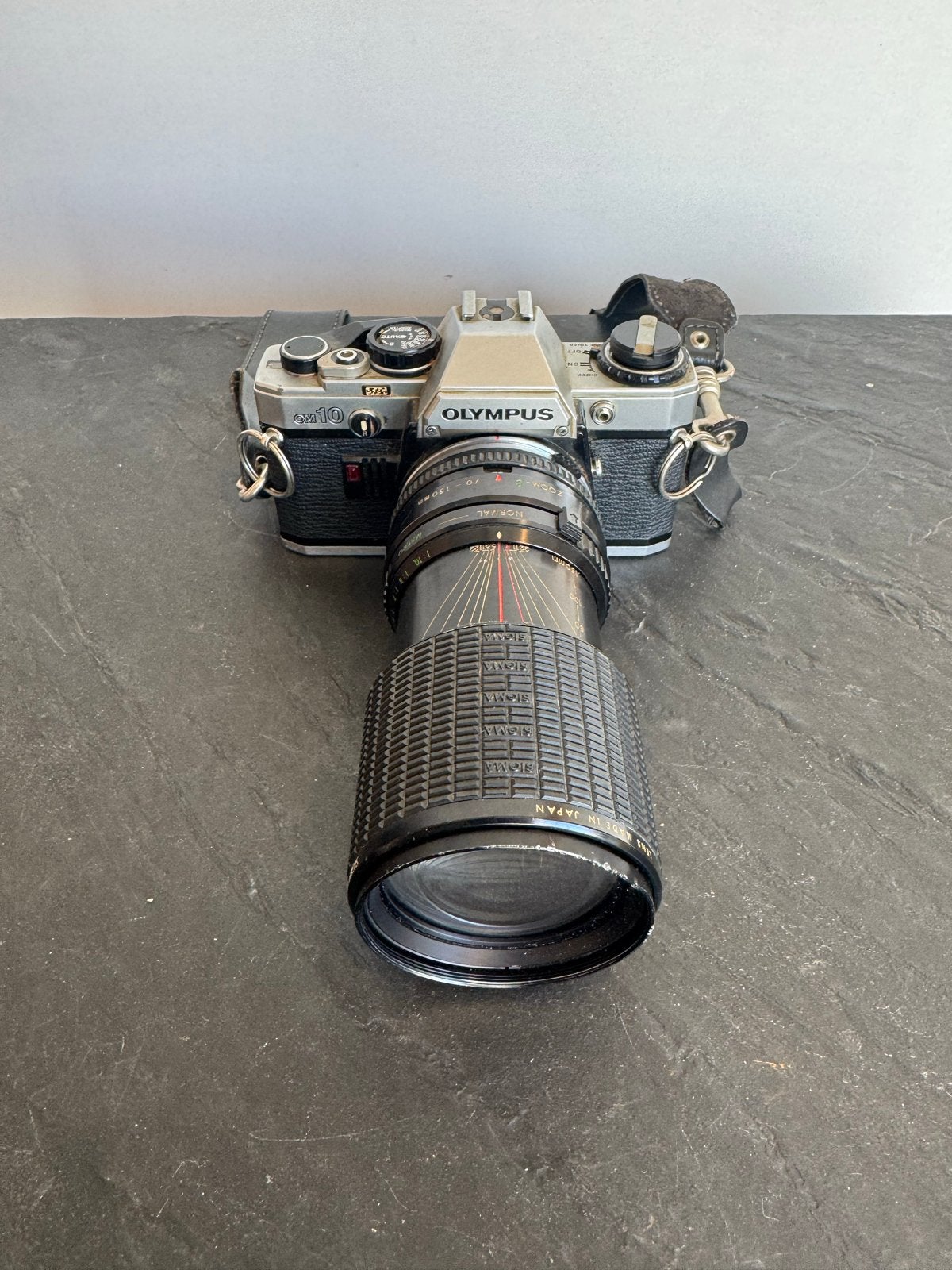 Olympus OM-10 Spiegelreflexcamera met Sigma Zoom-B 70-150mm, Ophalen of Verzenden, Gebruikt, Spiegelreflex, Olympus