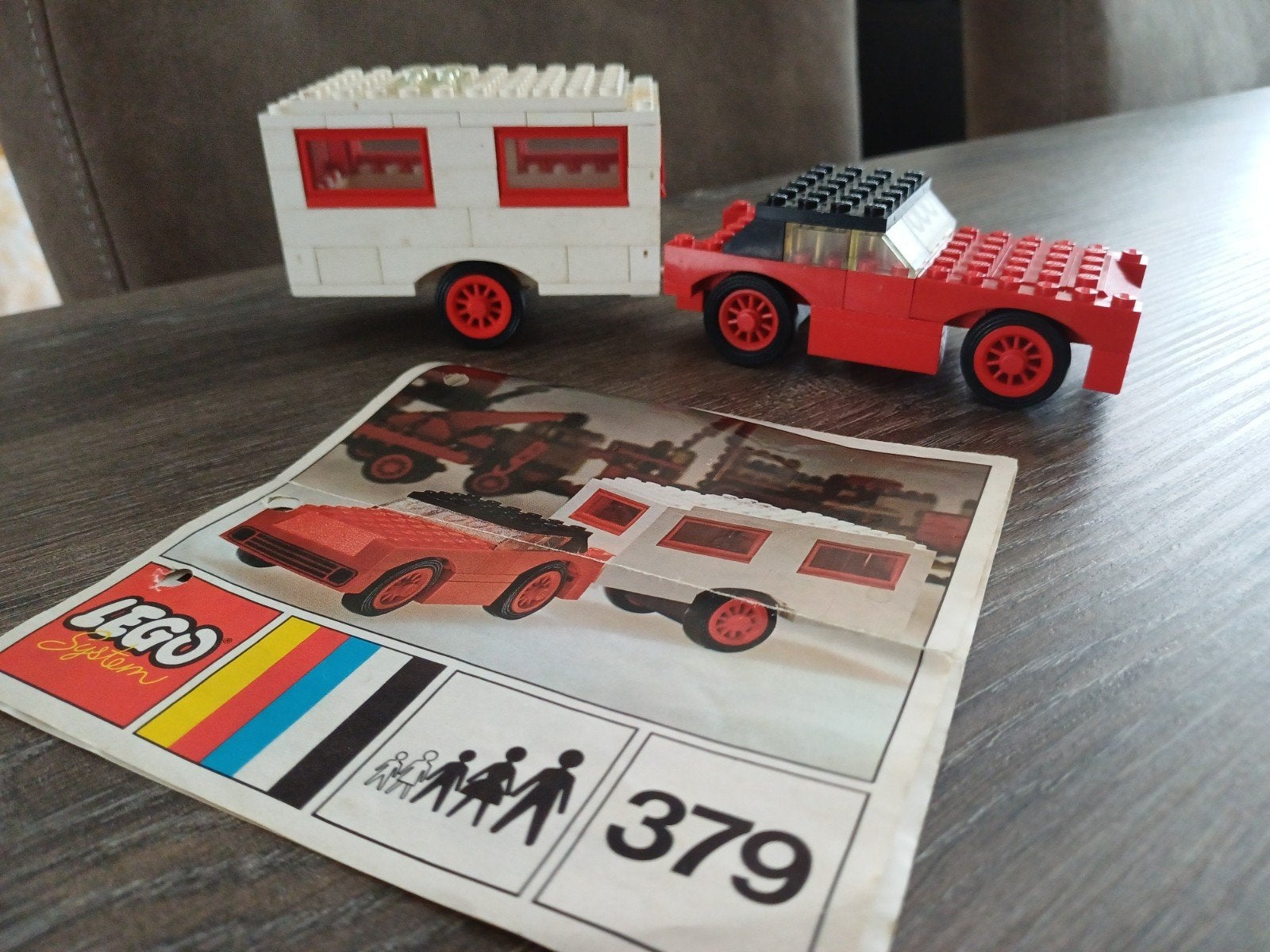 Lego auto met caravan.
Set nummer 379., Ophalen of Verzenden, Gebruikt, Lego