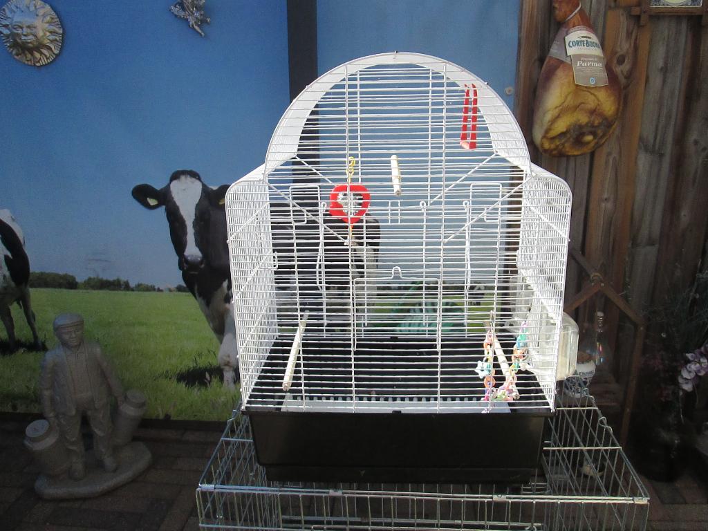 2 x vogelkooien  20euro per stuk, Dieren en Toebehoren, Vogels | Hokken en Kooien, Ophalen, Zo goed als nieuw, Hout, Vogelkooi