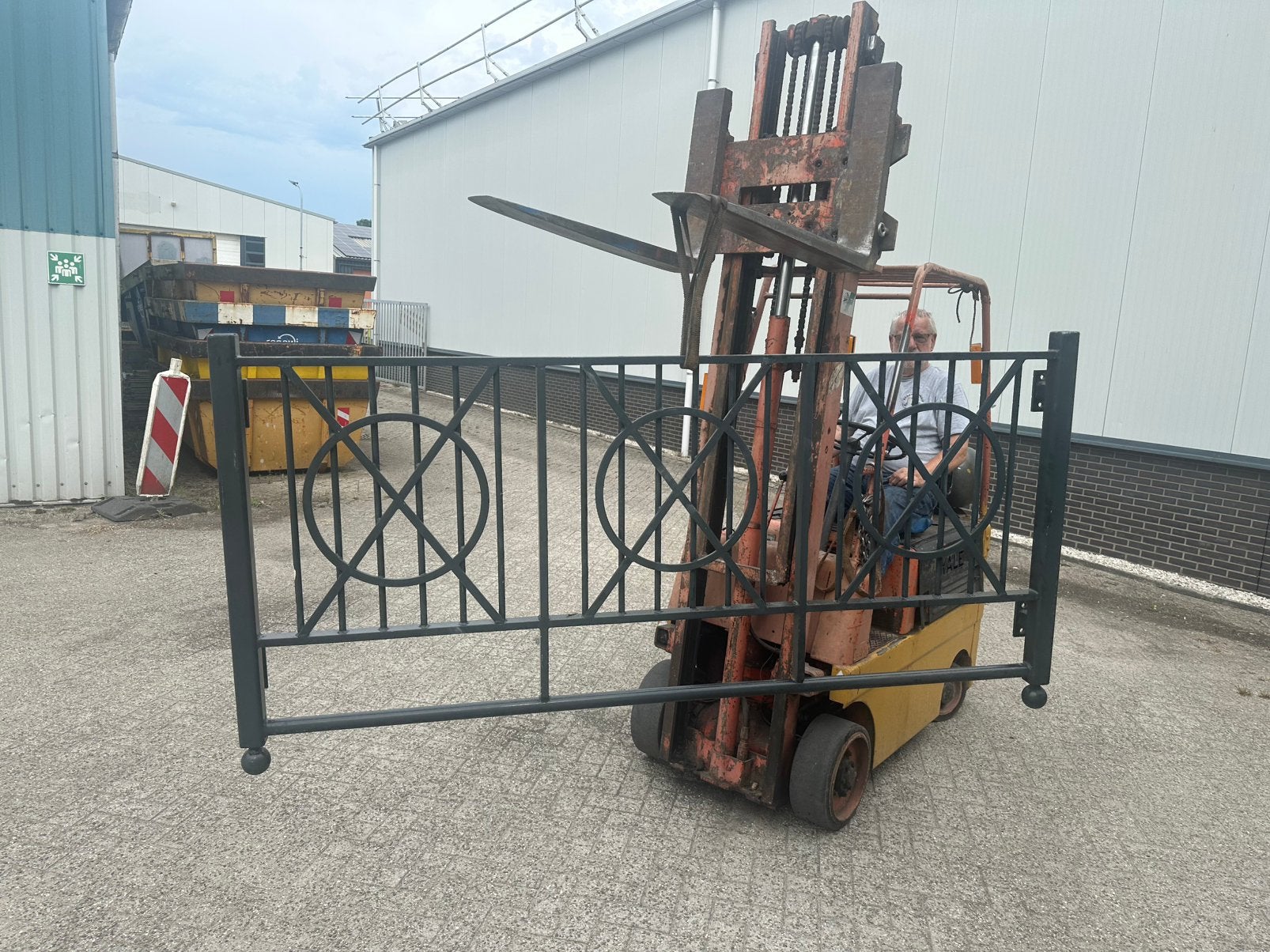 Zwaar stalen hek, Ophalen, IJzer, Sierhekwerk