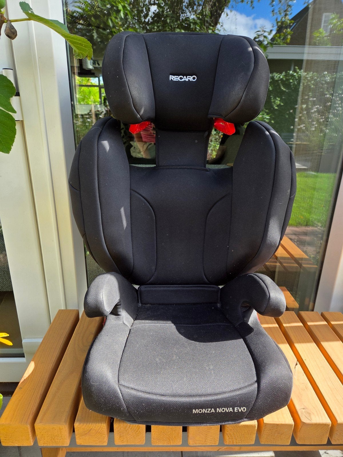 Recaro Monza Nova Evo autostoel - Zwart, Autogordel, 15 t/m 36 kg, Zo goed als nieuw, Ophalen