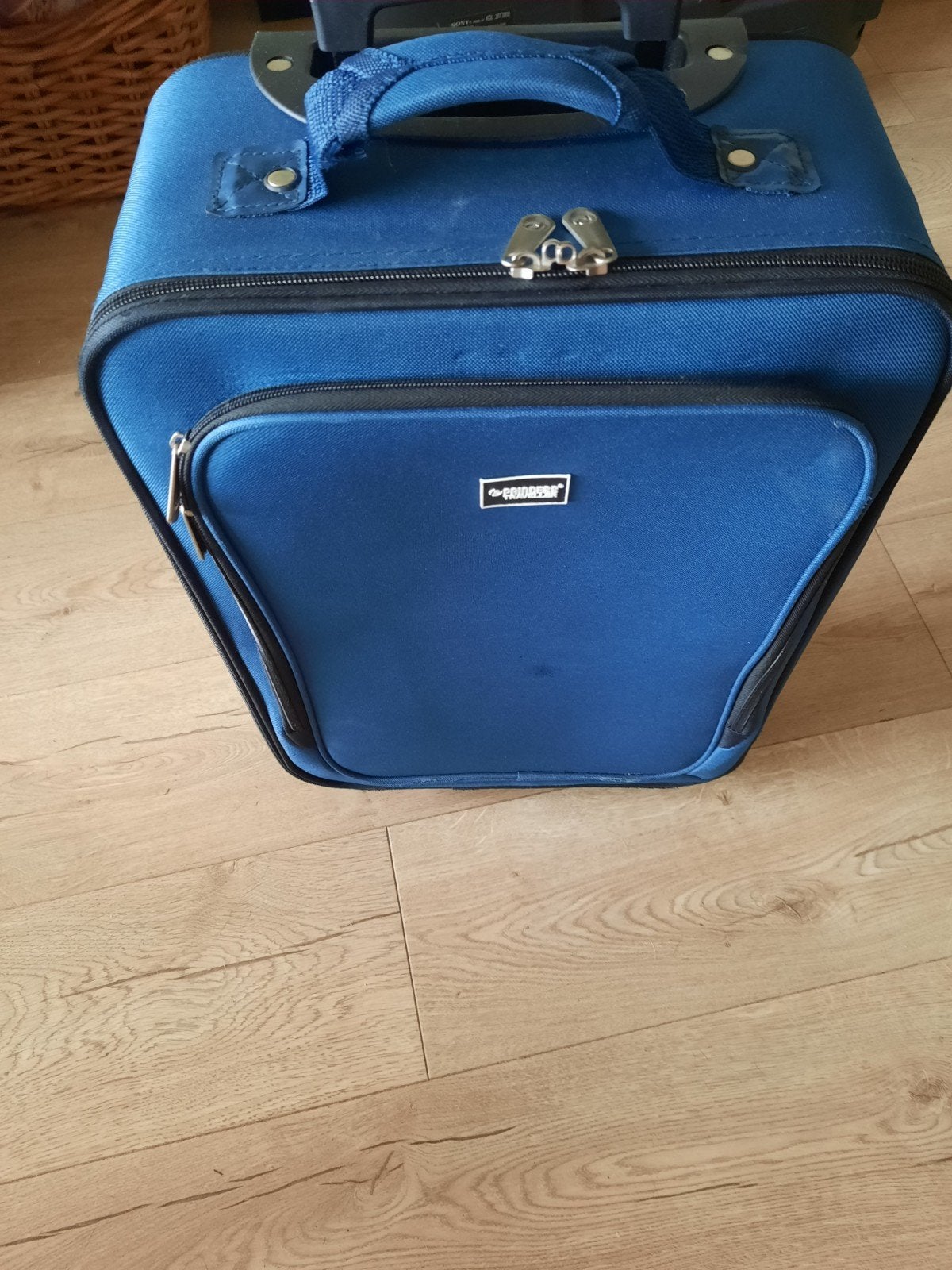 Blauwe Princess Traveller Handbagagekoffertje, Ophalen, Wieltjes, Gebruikt, Hard kunststof