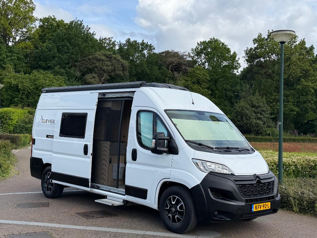 Clever Celebration 600-Softclose Schuifdeur-1e Eig-2021-Nwst, Caravans en Kamperen, Campers, Buscamper of Camperbus, Pössl, Bedrijf