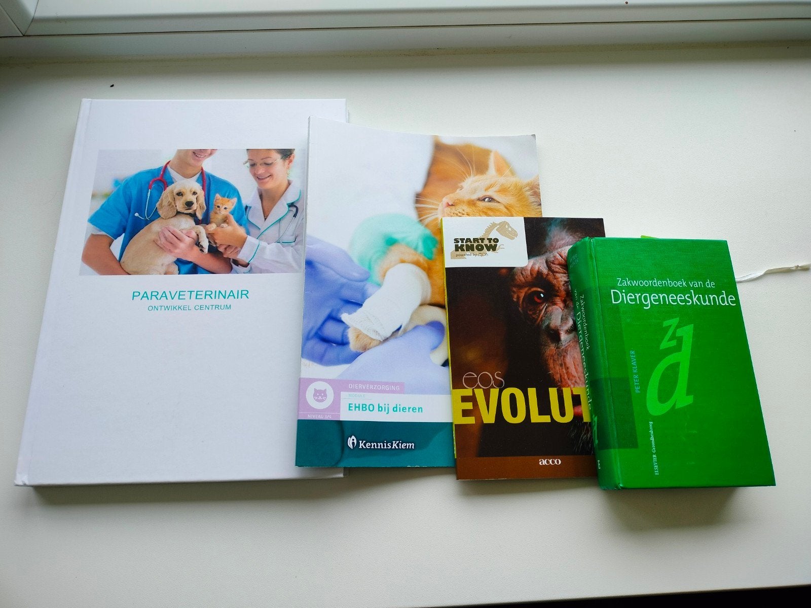 Boeken opleiding paraveterinair, Boeken, Schoolboeken, Ophalen of Verzenden, Zo goed als nieuw, Overige niveaus, Biologie