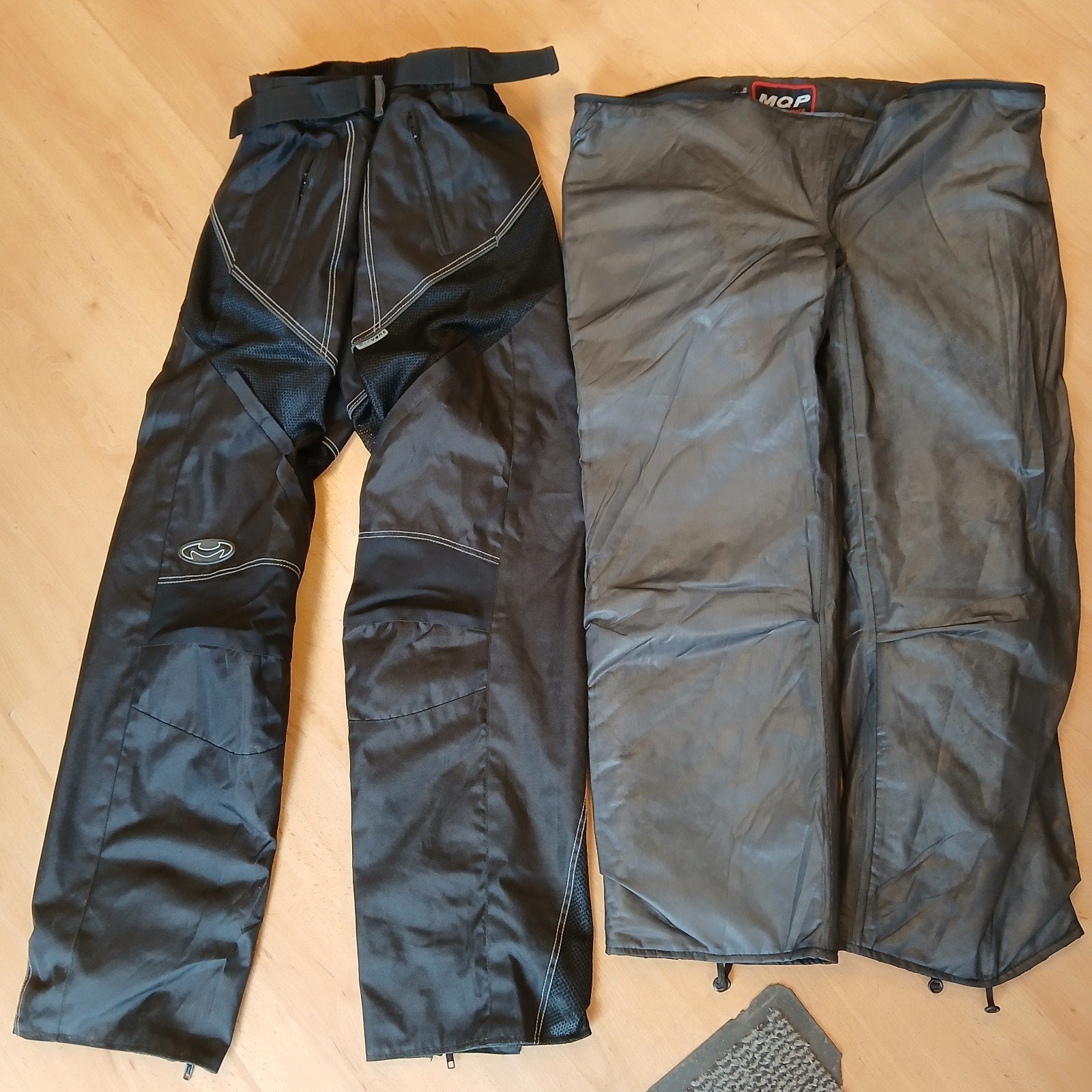 MQP motorjas en broek met uitneembare voering, maat L, Ophalen of Verzenden, Tweedehands, Combipak