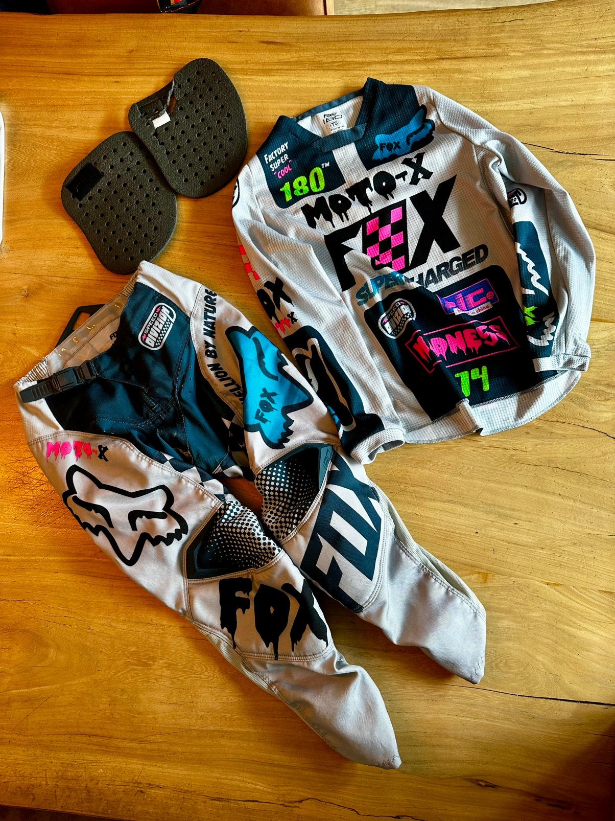 Crosspak Fox kinderset maat YS en 22, Ophalen of Verzenden, Tweedehands, Kinderen, Motorcrosskleding