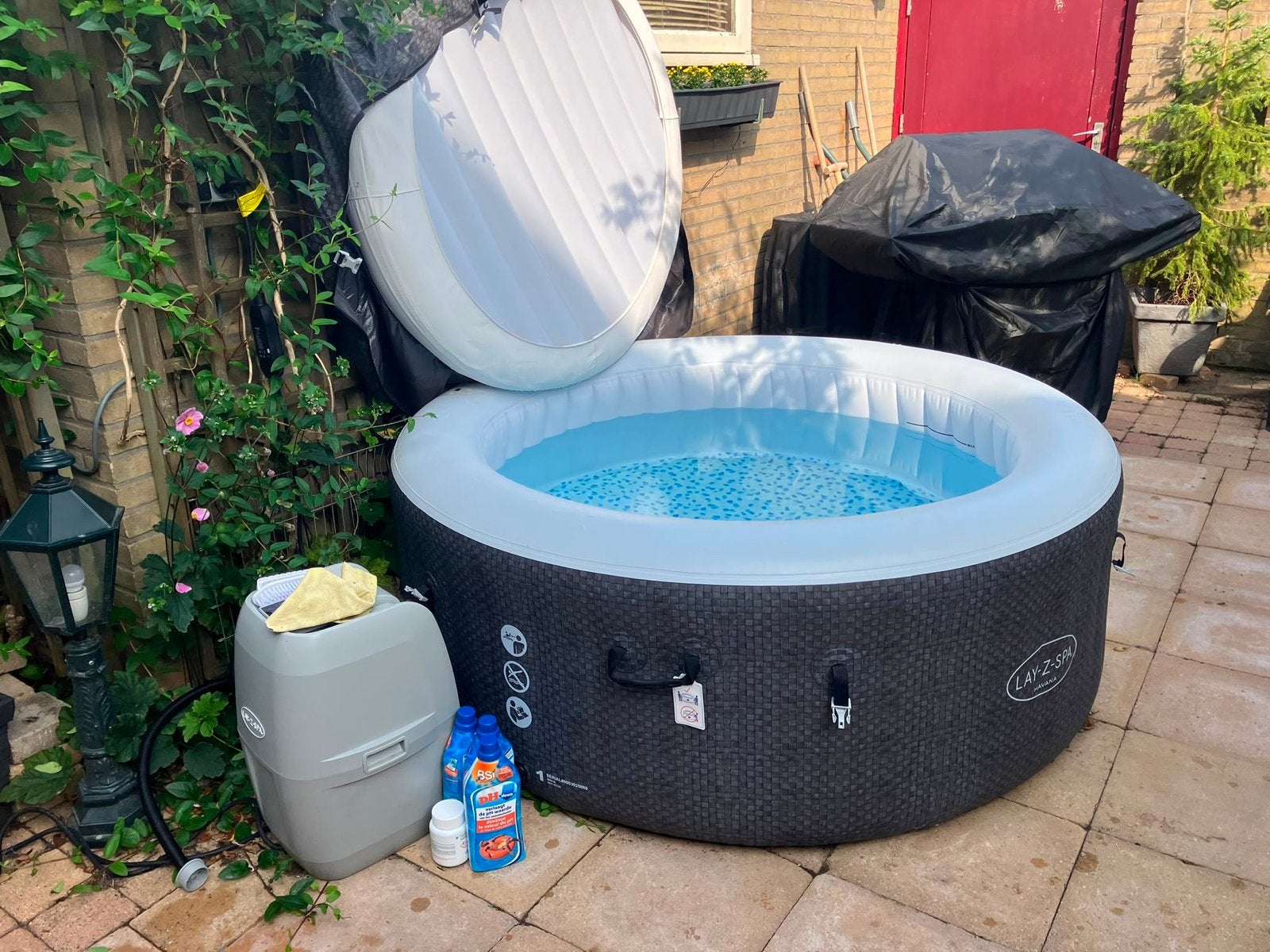 Lay-Z-Spa Havana opblaasbare jacuzzi met accessoires, Ophalen, Gebruikt, Afdekzeil, Opblaasbaar