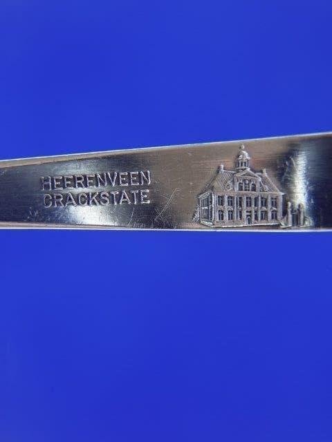 Lepeltje: Heerenveen, Verzenden