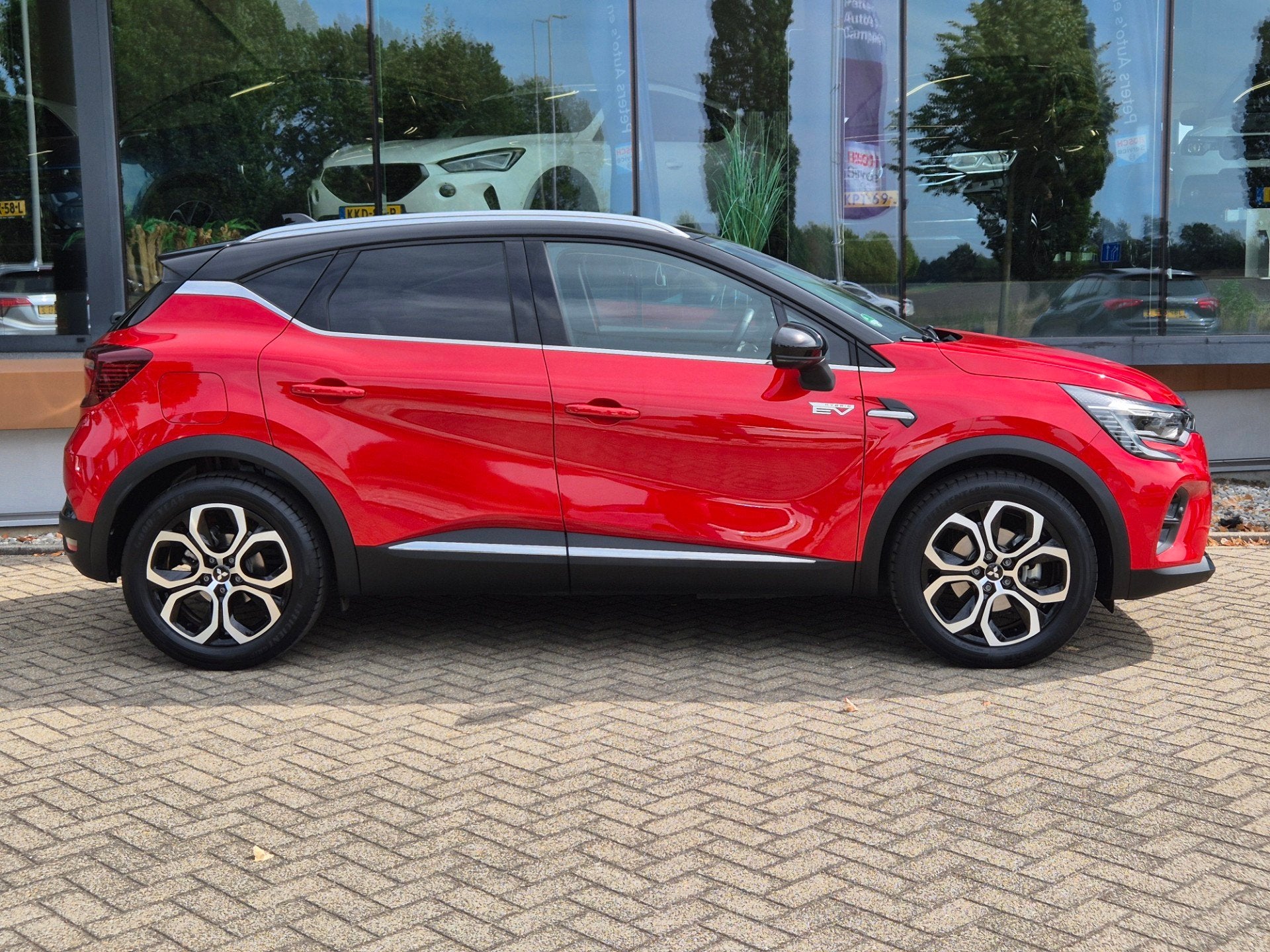 Mitsubishi ASX 1.6 HEV AT First Edition / trekhaak, 94 pk, Gebruikt, 4 cilinders, Automatische klimaatregeling