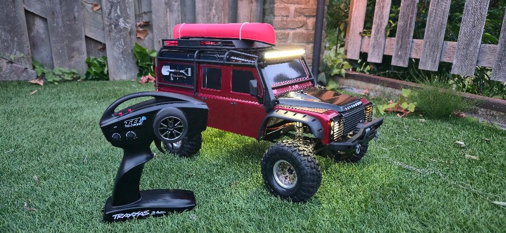 Mooie Traxxas Defender TRX-4, Hobby en Vrije tijd, Modelbouw | Radiografisch | Auto's, Elektro, Gebruikt, Auto offroad, Ophalen of Verzenden