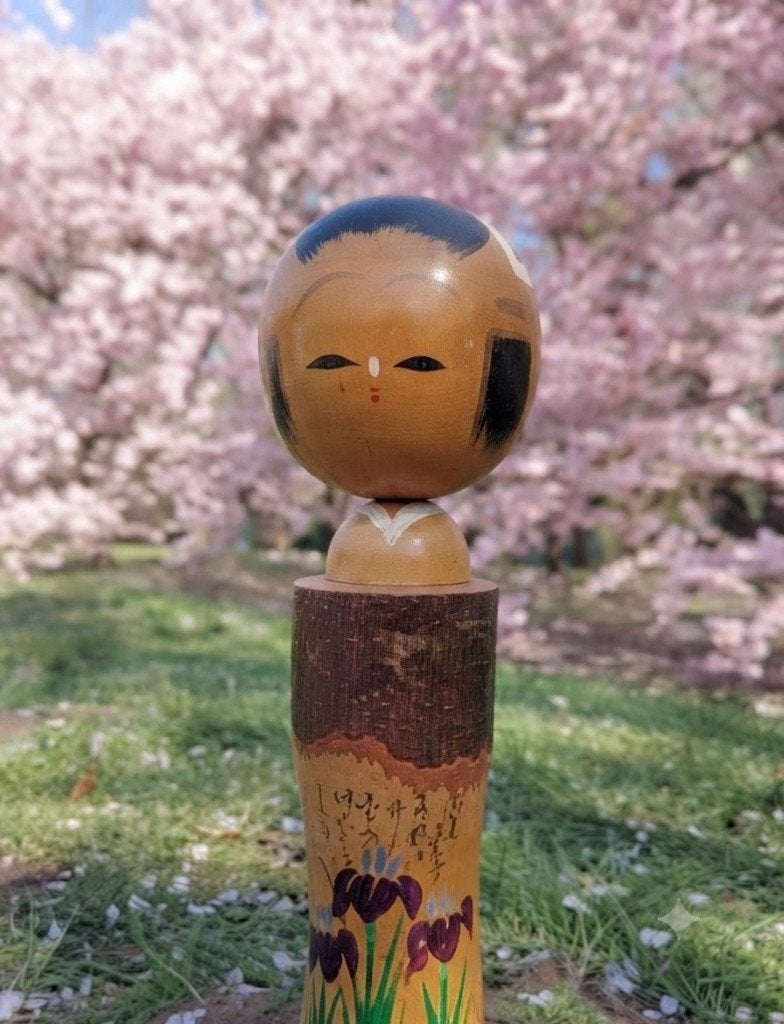 Mooie grote shōbu boomschors kokeshi, Antiek en Kunst, Hout, Handgemaakt, Verzenden, Japan