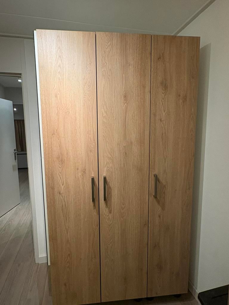 Mooie kast, Huis en Inrichting, Kasten | Kledingkasten, Ophalen, Zo goed als nieuw