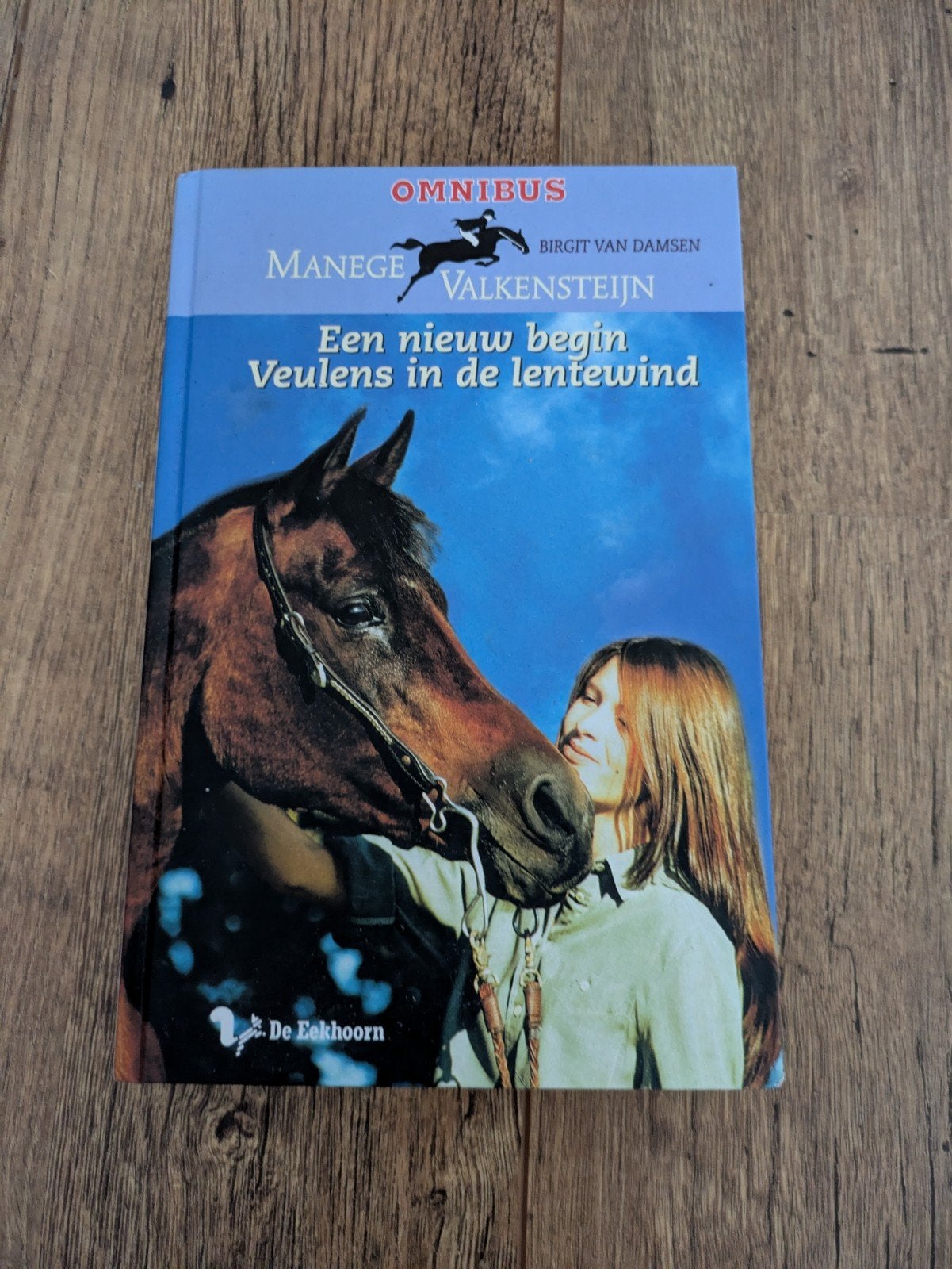 boek Een nieuw begin/Veulens in de lente wind., Ophalen of Verzenden