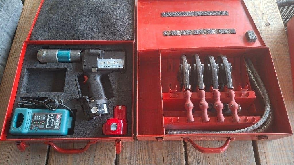 Uponor Up75 accu perstang persmachine persapparaat pers tang, ., Ophalen of Verzenden, Zo goed als nieuw, .