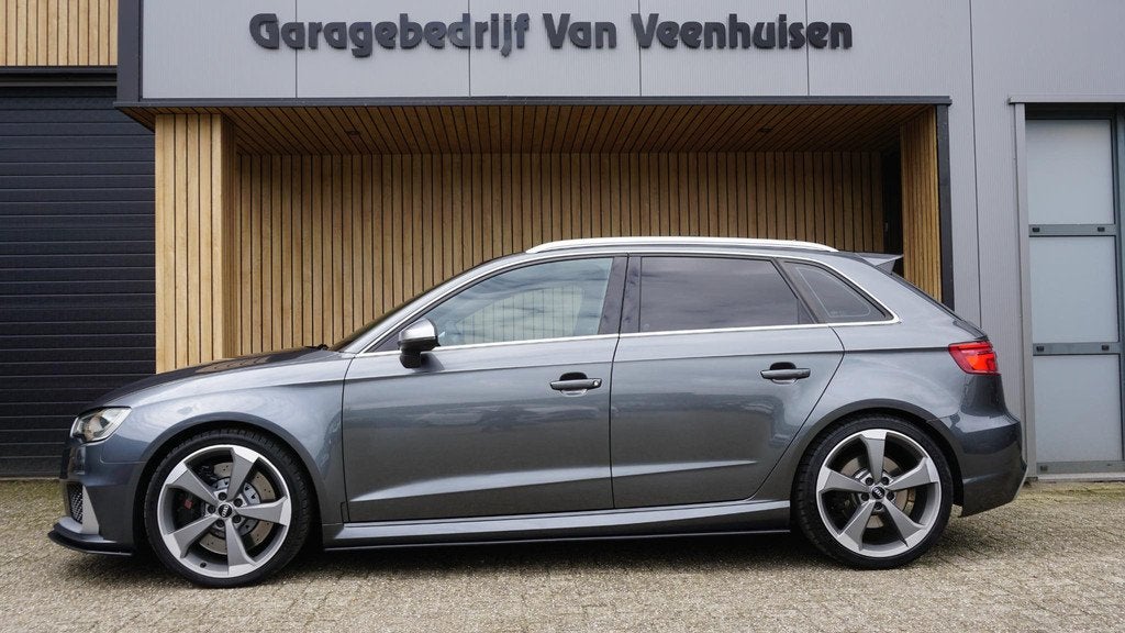 Audi RS3 Sportback 2.5 TFSI 367pk Quattro RS-Seats Pano.Dak, Automaat, Gebruikt, RS3, 367 pk