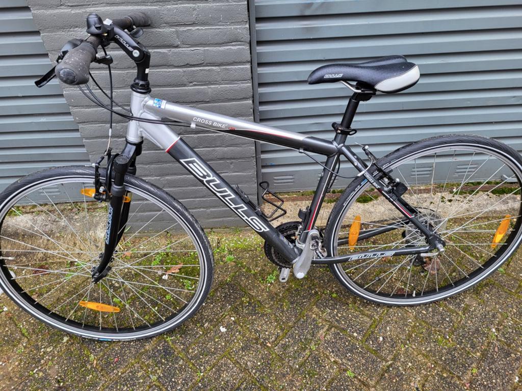 Bulls sport herenfiets 28 inch met 3x7 H49, Fietsen en Brommers, Overige merken, 49 tot 53 cm, Ophalen of Verzenden, Zo goed als nieuw